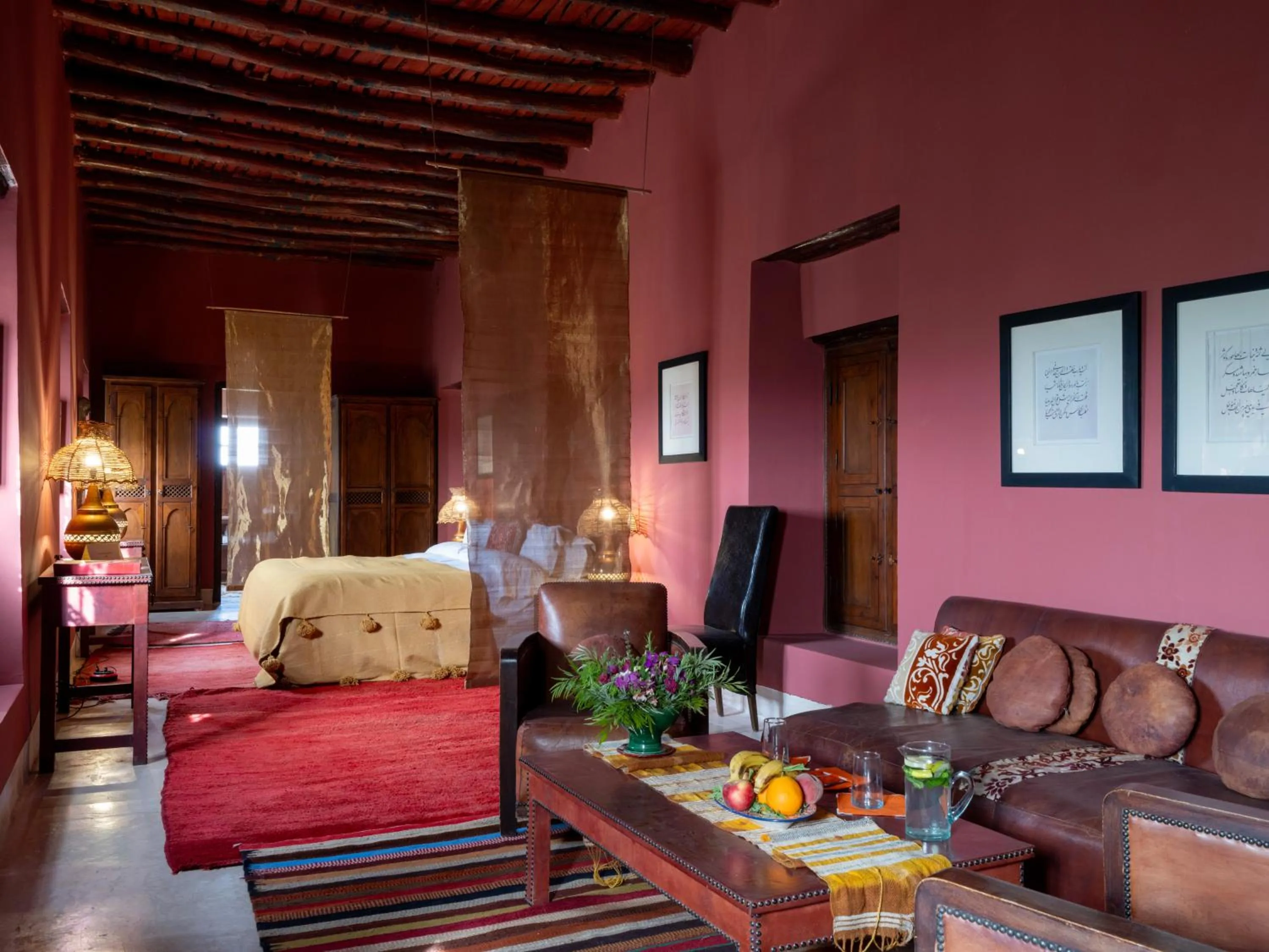 Bed in Kasbah Agafay Hotel & Spa