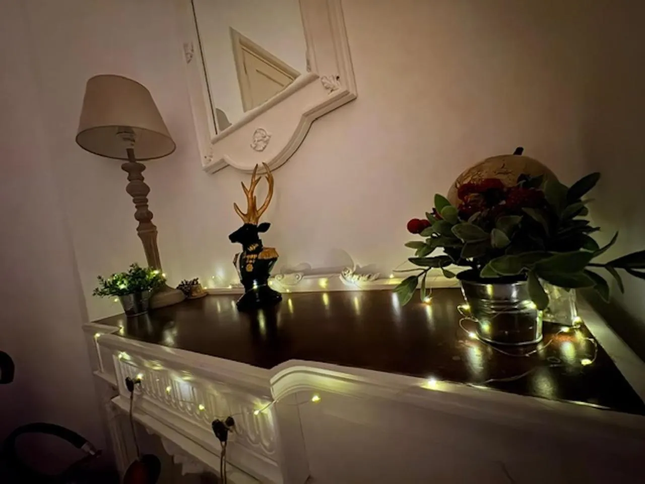 Communal lounge/ TV room in DIMORA di ACANTO