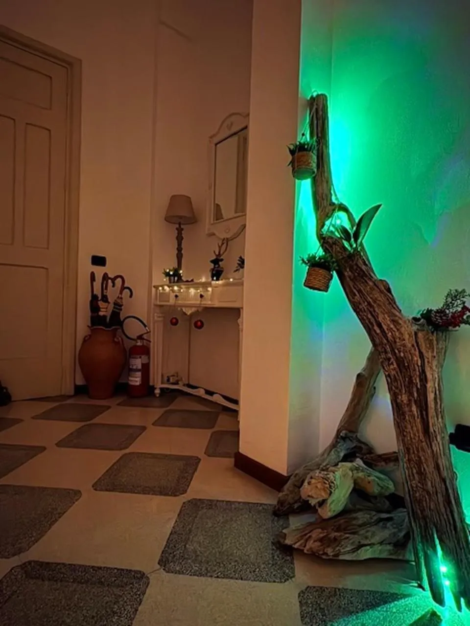 Communal lounge/ TV room in DIMORA di ACANTO