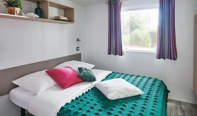 Bed in Camping Paris-Est