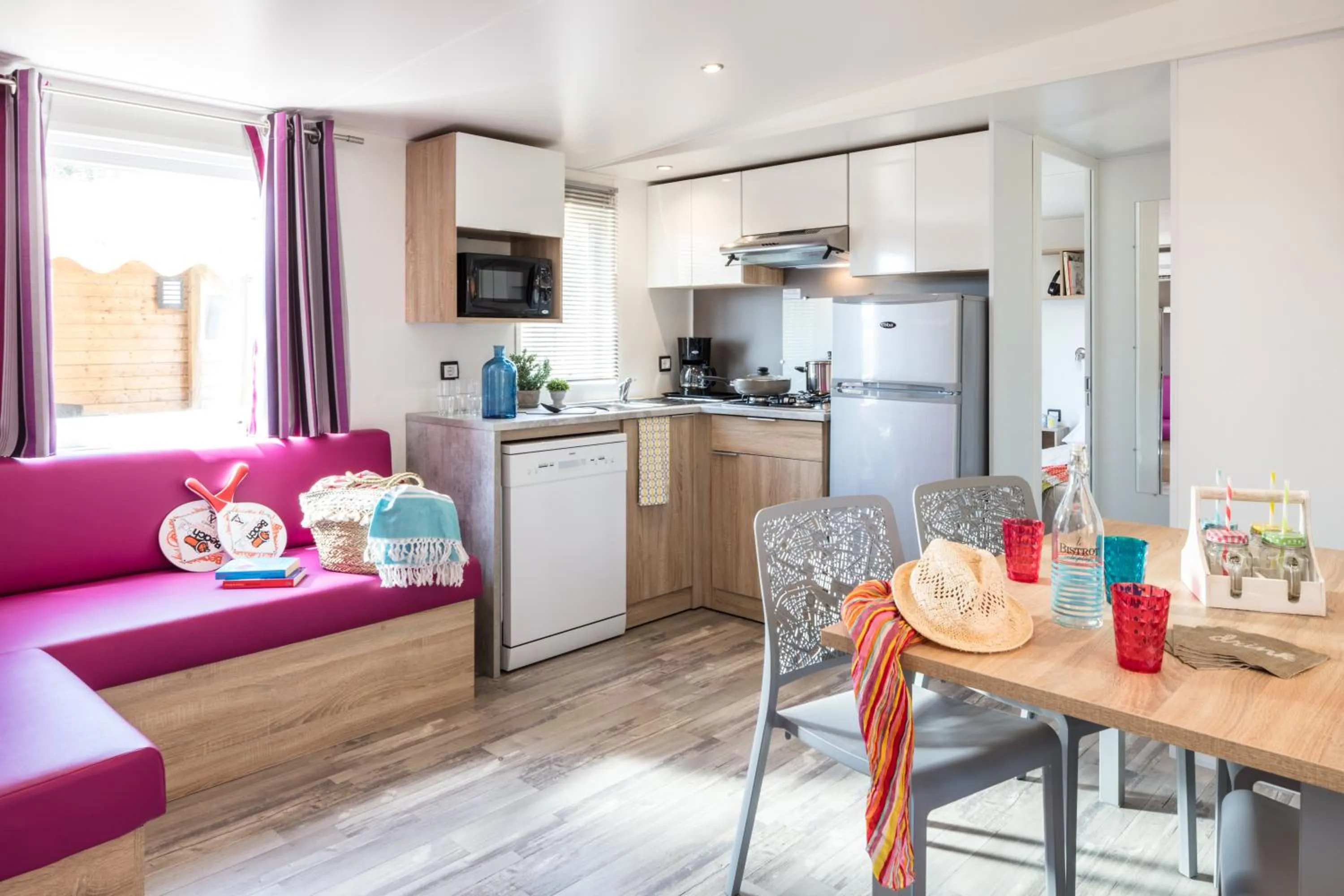 Kitchen or kitchenette in Camping Paris-Est