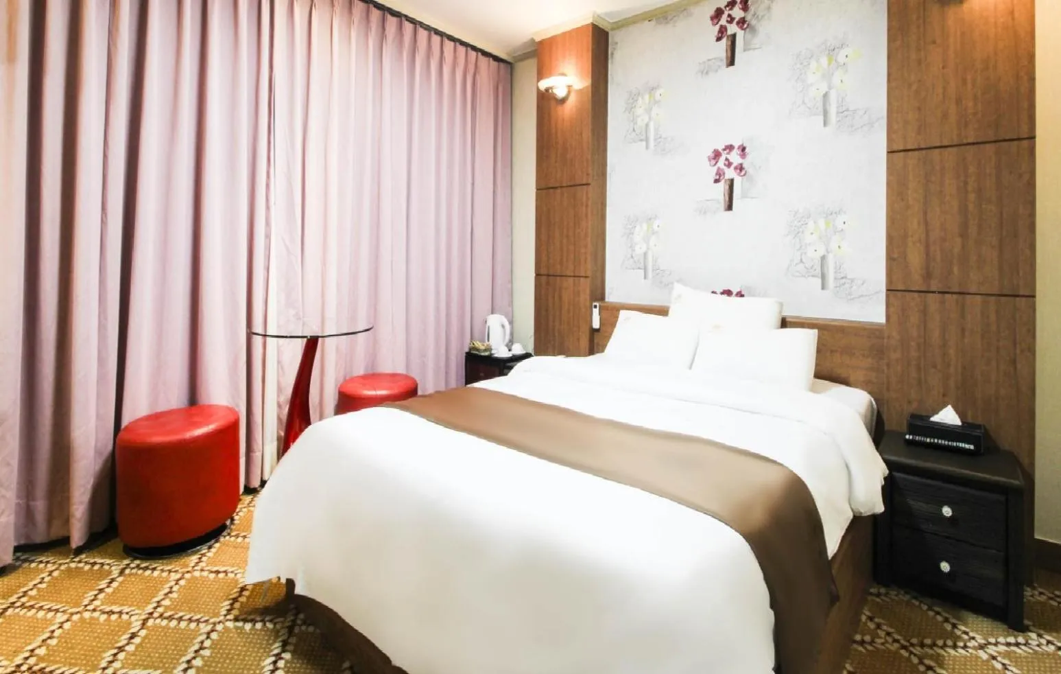 Bed in Uljin Grand Hotel