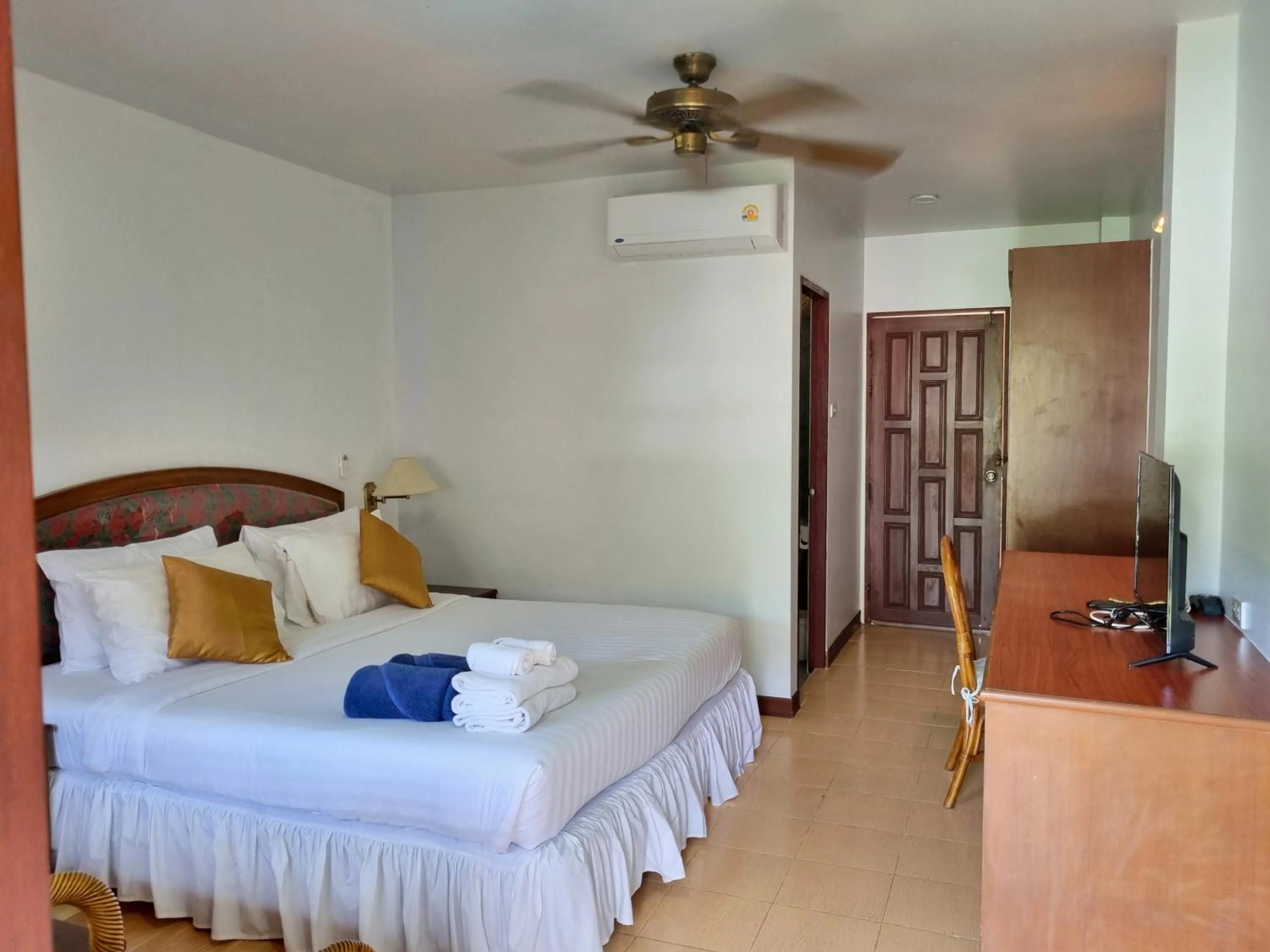 Bedroom, Bed in Kata Interhouse Resort by Haii Collection