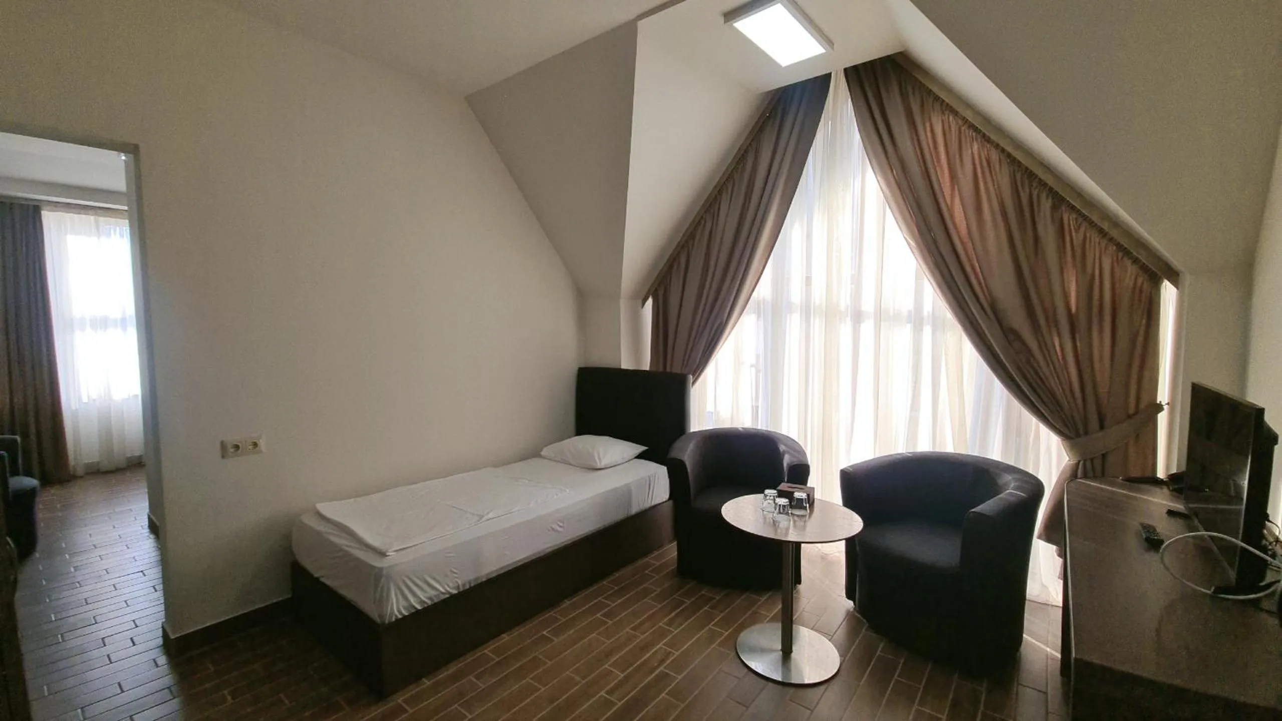Bed in Yerevan Deluxe Hotel