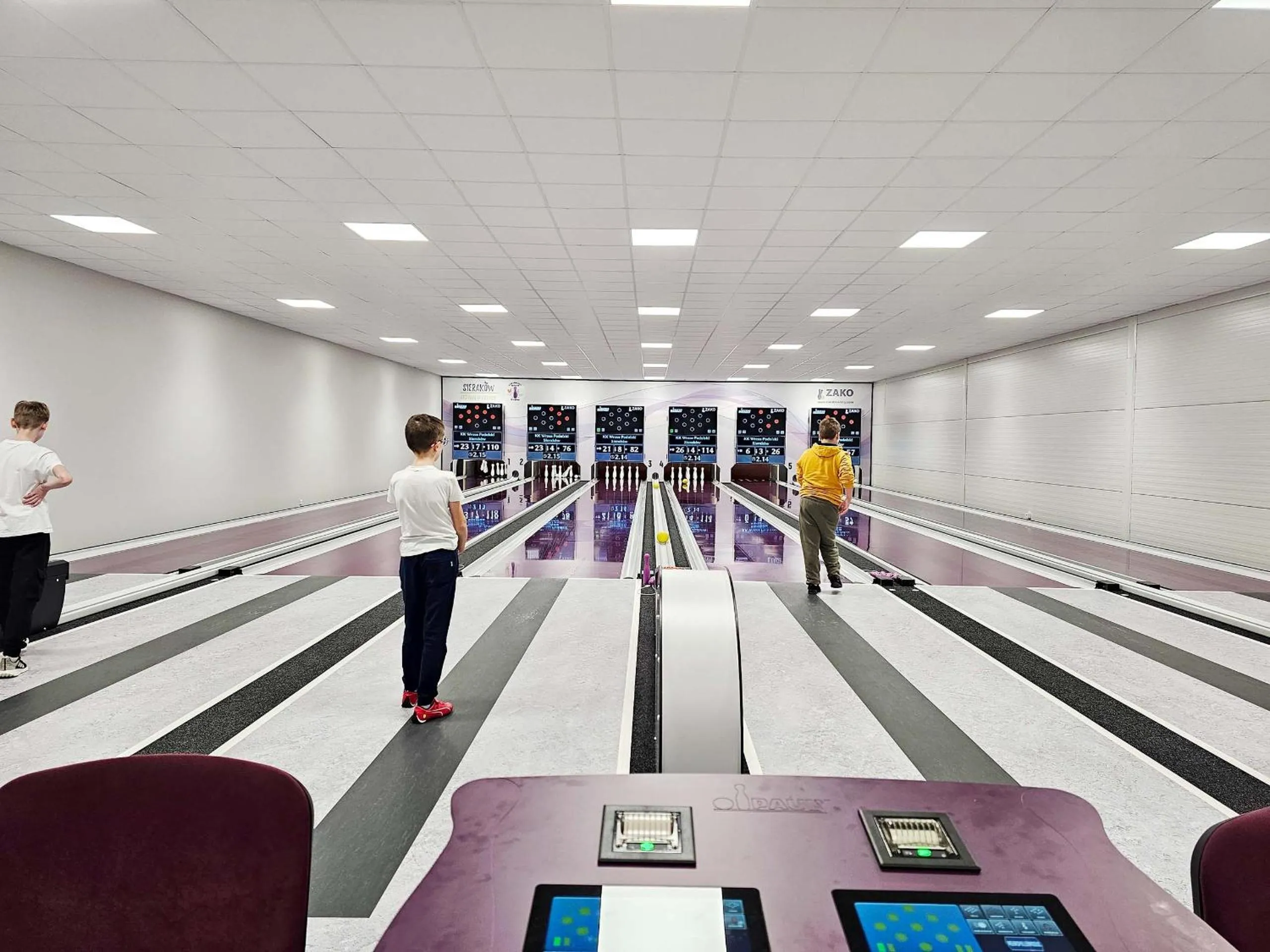 Bowling in Hotel Kama Park