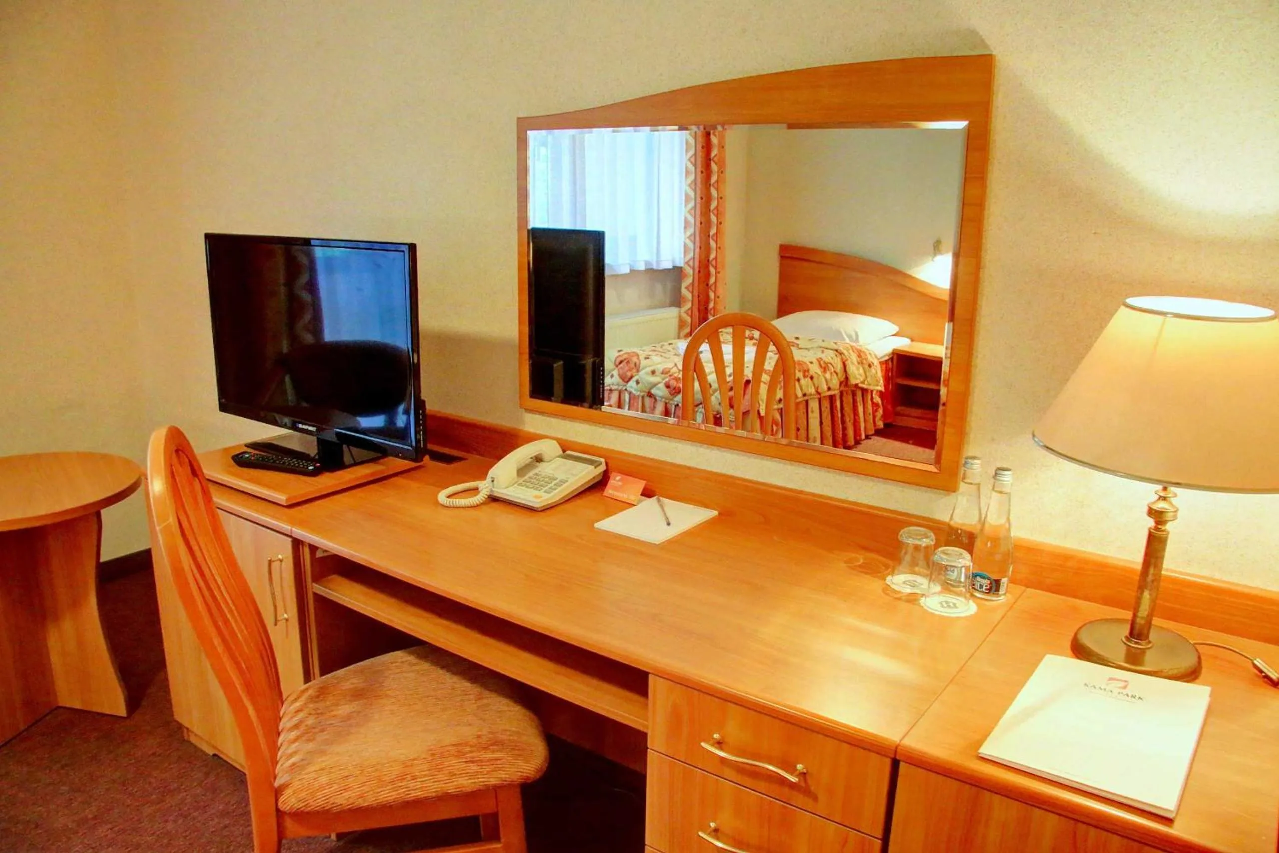 Photo of the whole room in Hotel Kama Park