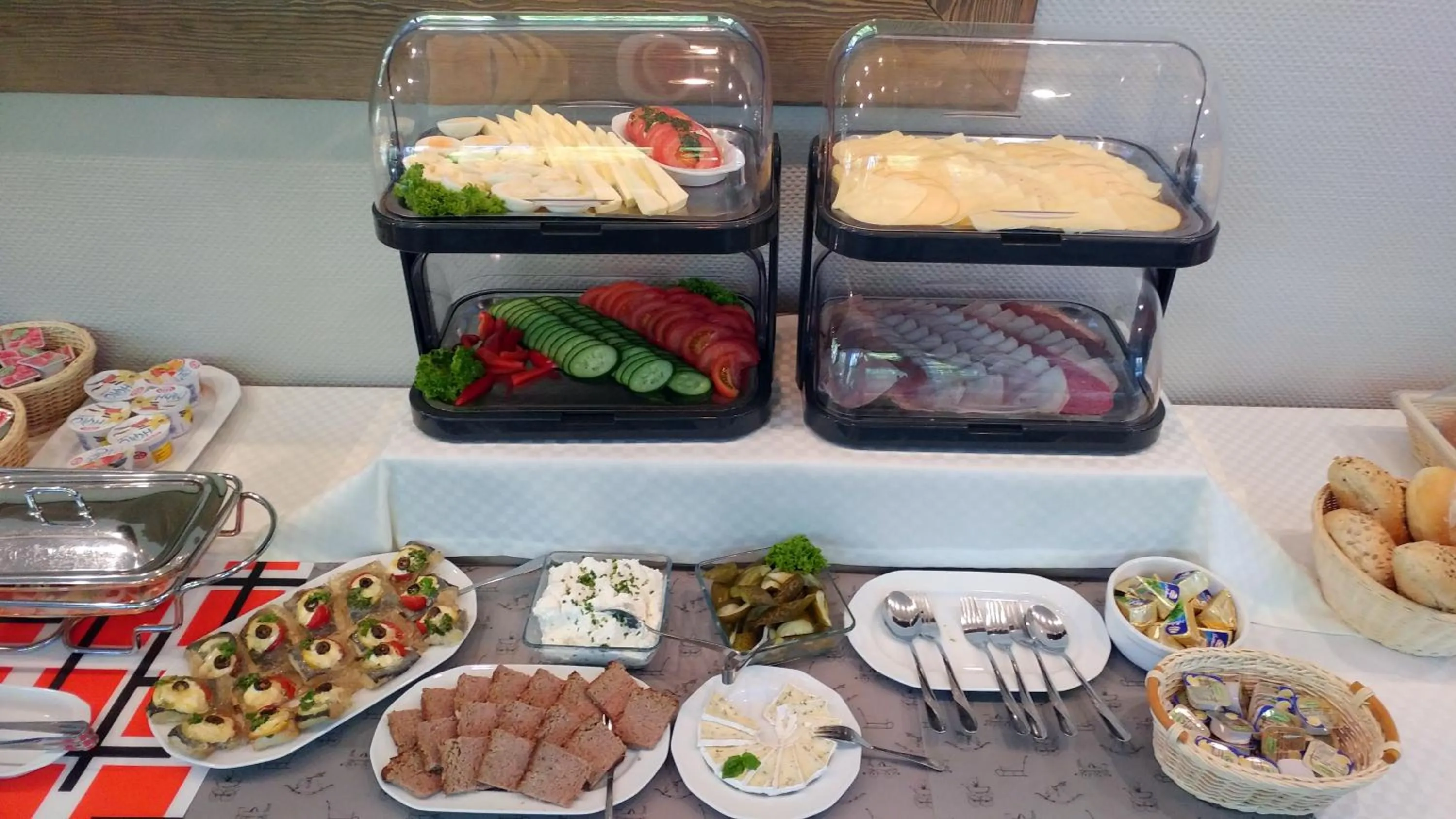 Breakfast in Hotel Kama Park