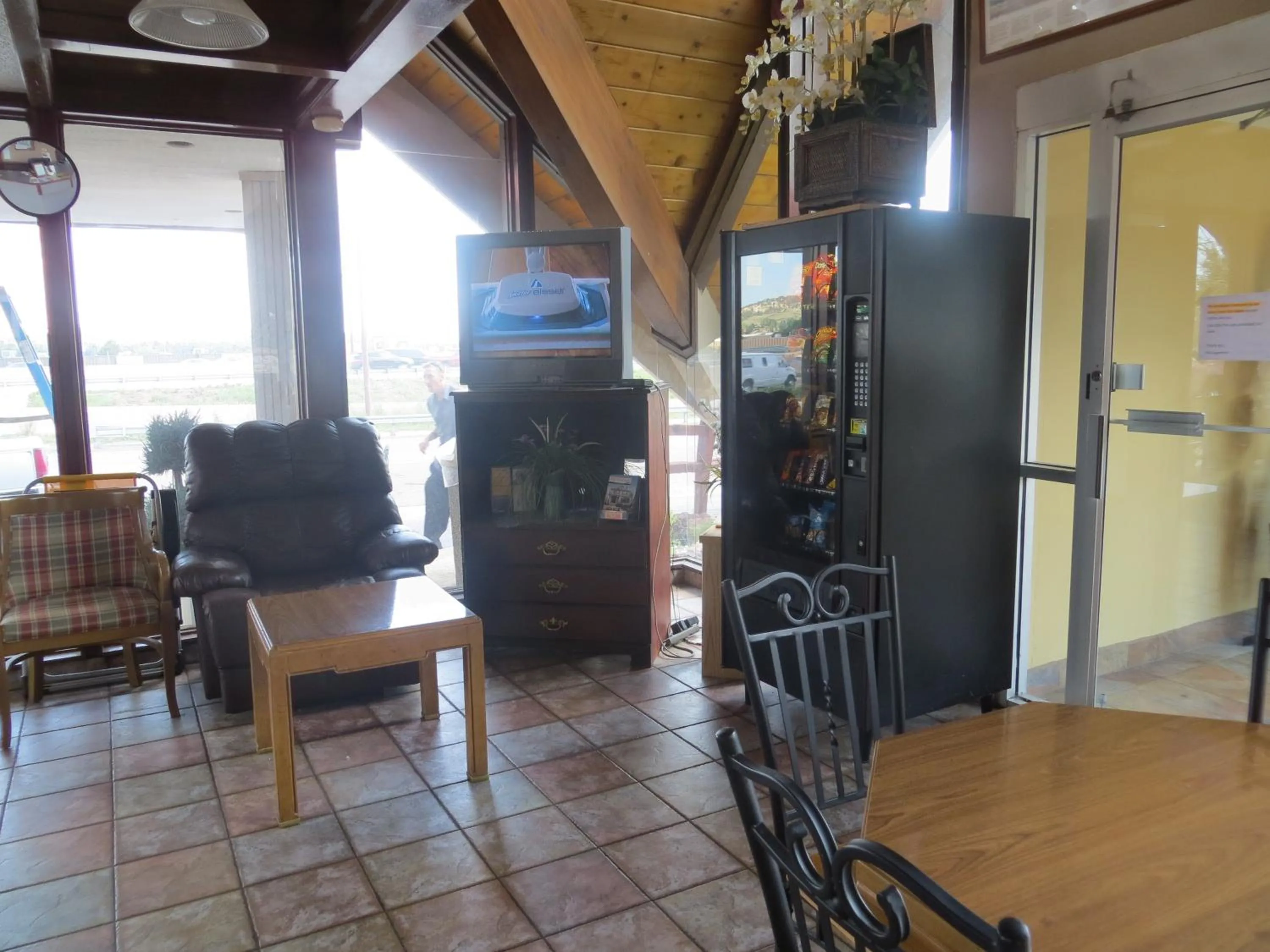 Lobby or reception in Days Inn by Wyndham Colorado Springs/Garden of the Gods