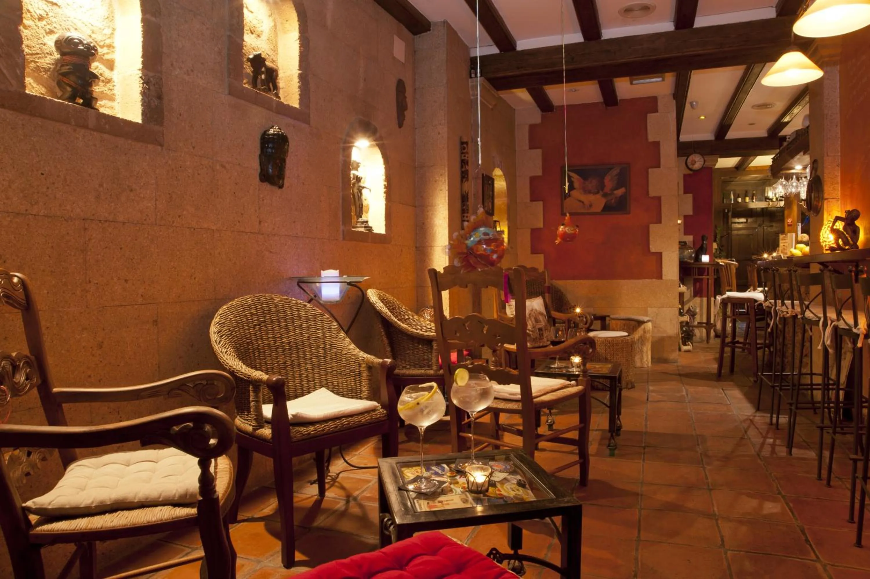 Lounge or bar in Hotel Triskel