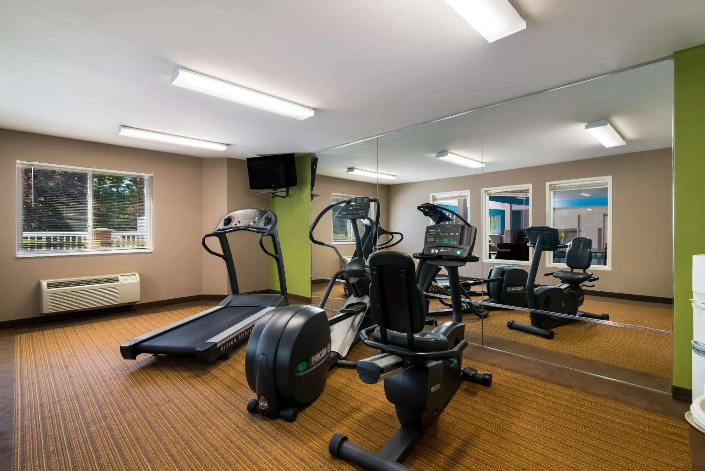 Fitness centre/facilities in Garner Hotel Londonderry - Manchester by IHG