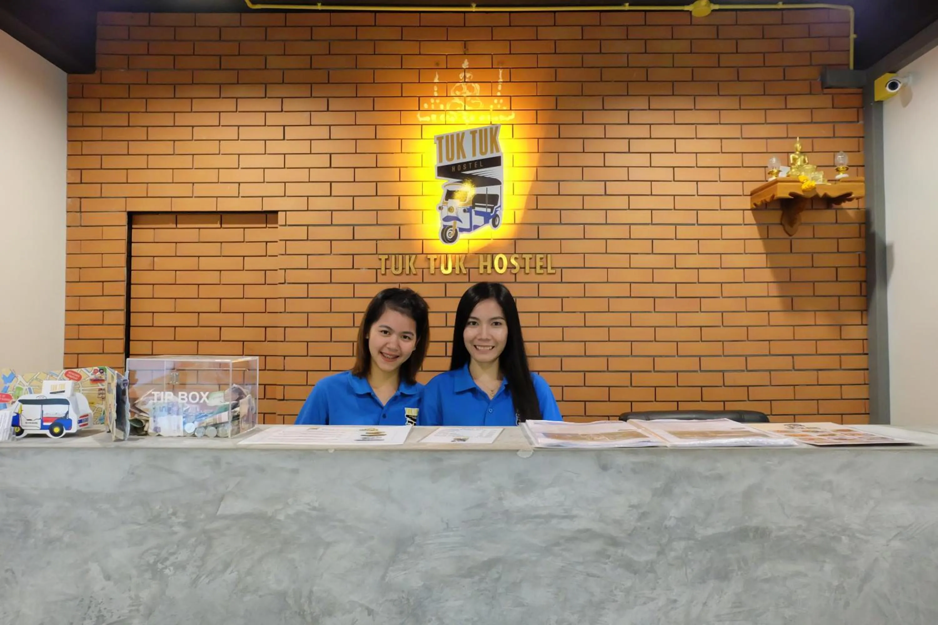 Lobby or reception in Tuk Tuk Hostel