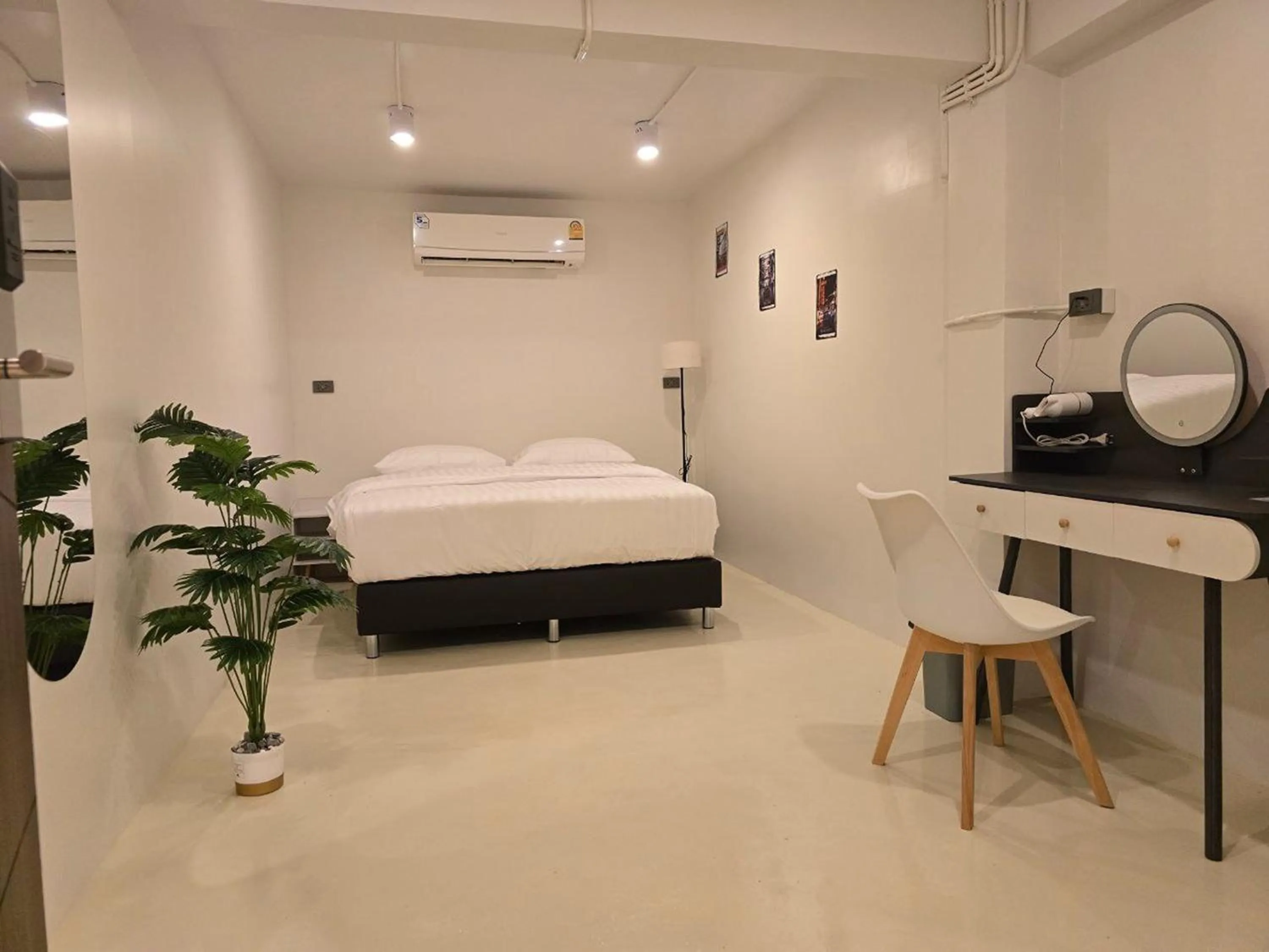 Bed in Tuk Tuk Hostel