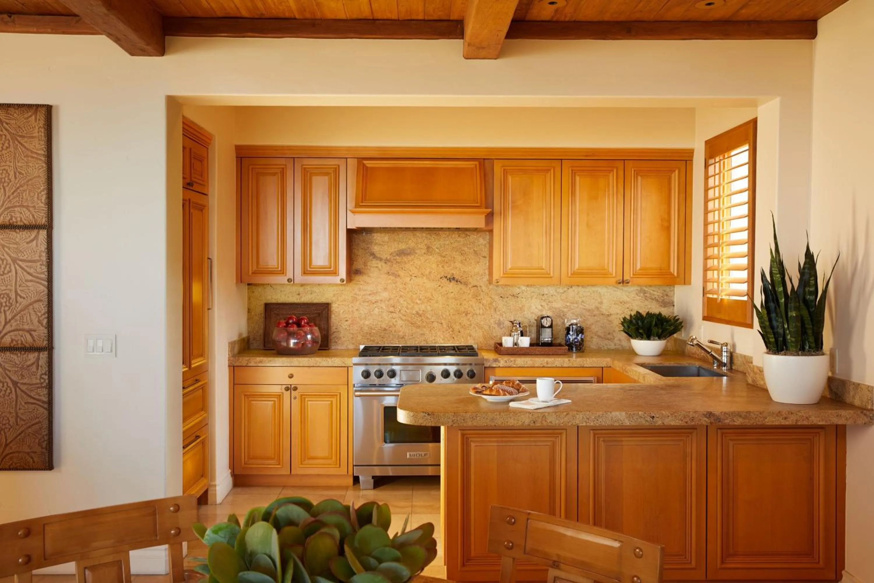 Kitchen or kitchenette in The Resort at Pelican Hill