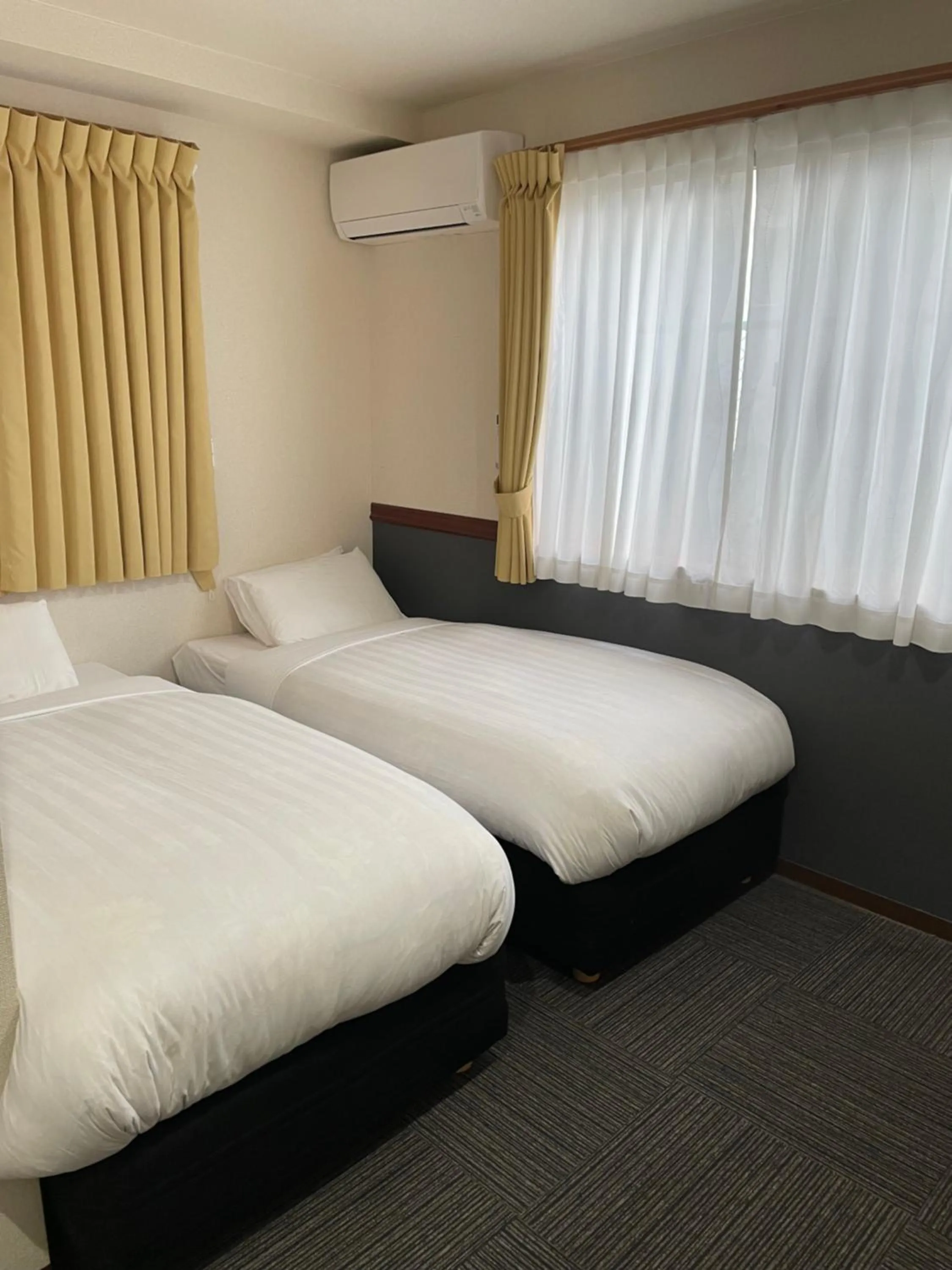 Bed in Karin doo Hotel