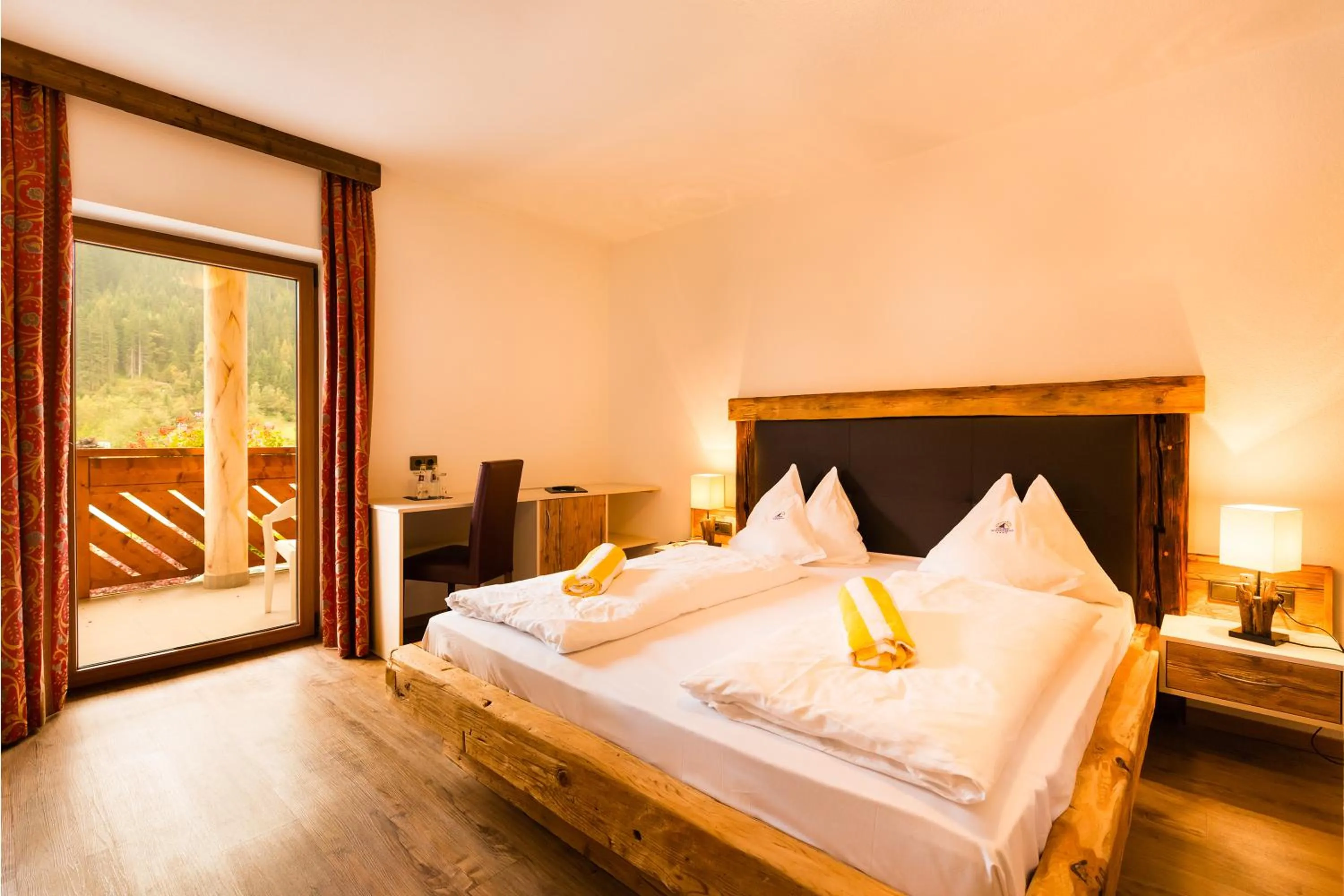 Photo of the whole room, Bed in Hotel Schneeberg FAMILY SPA RESORT