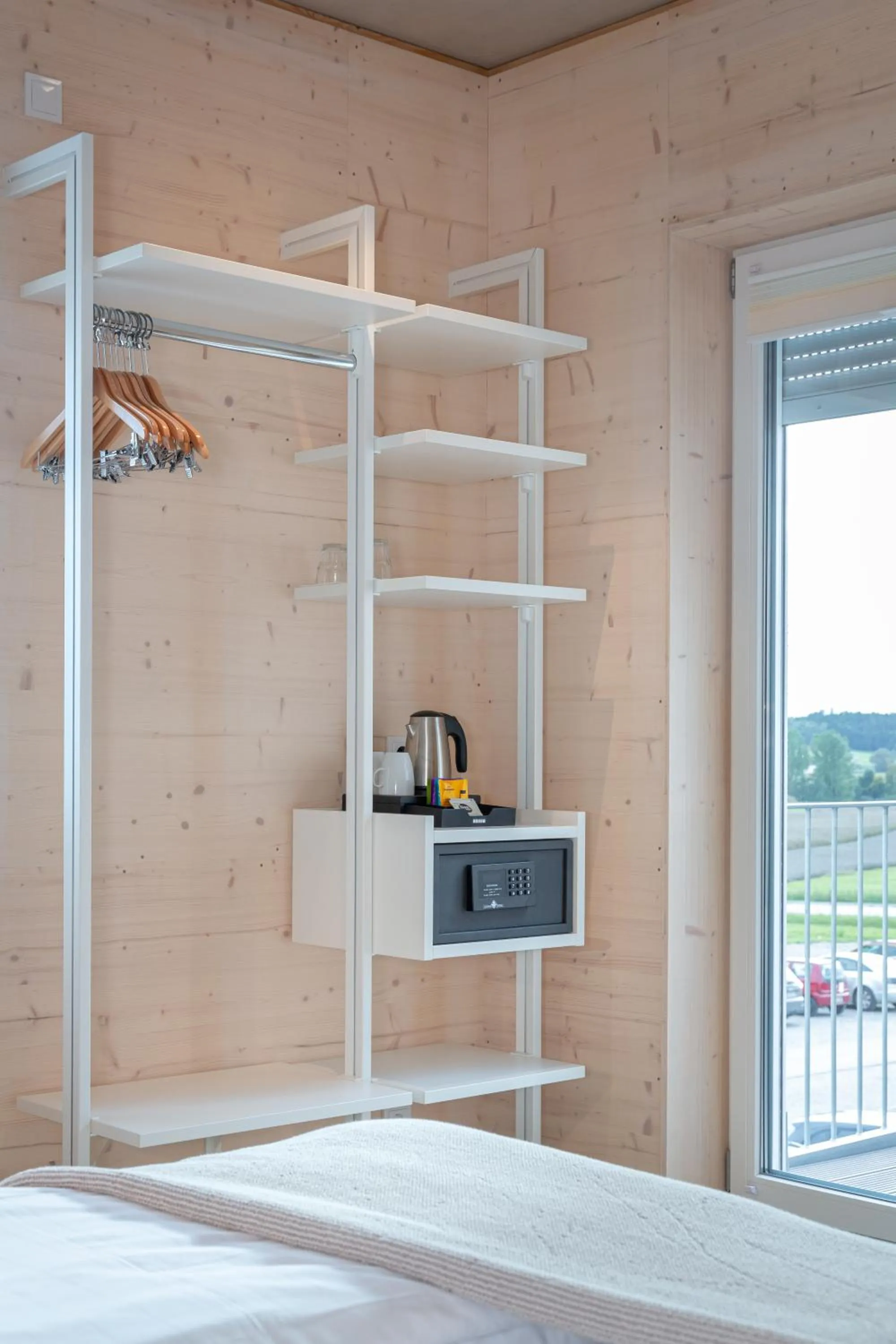 Bedroom, Bed in Schlafzimmer - self Check-in