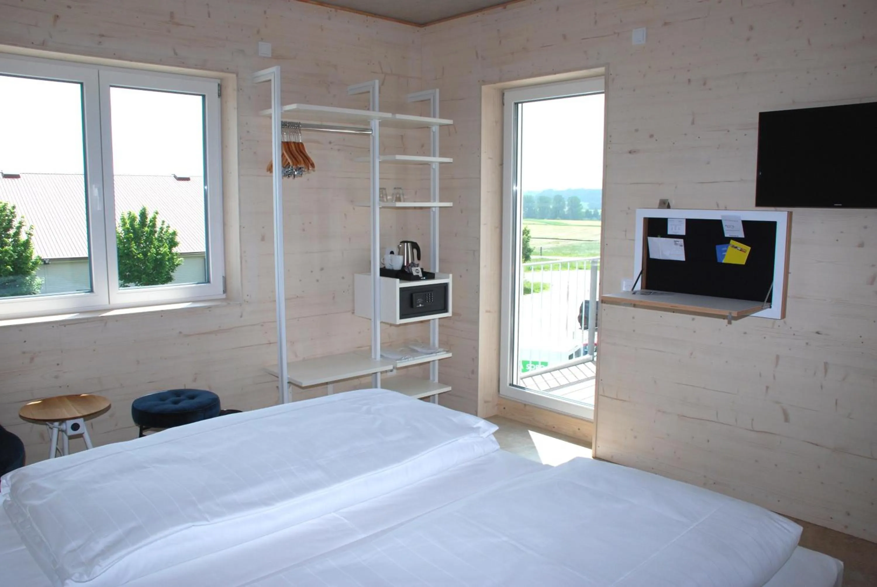 Bedroom, Bed in Schlafzimmer - self Check-in