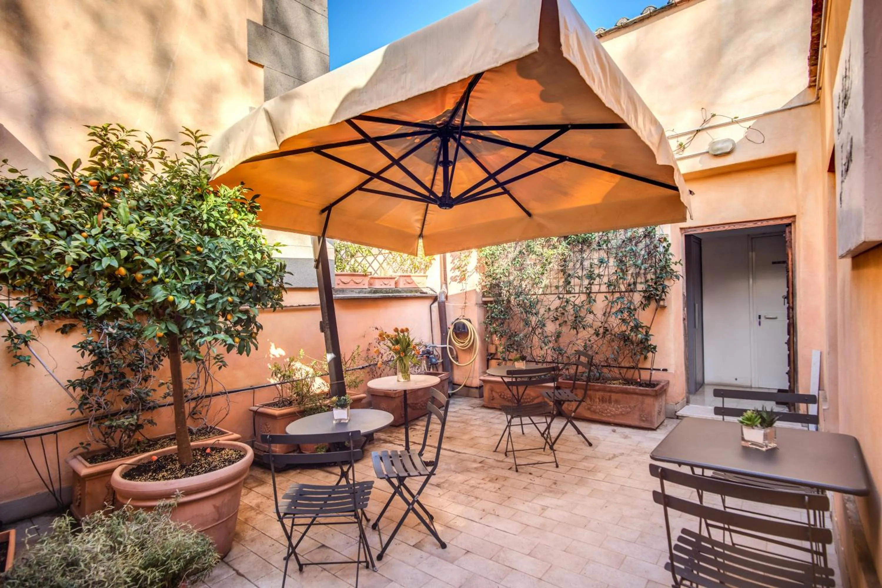 Patio in Gonfalone 6