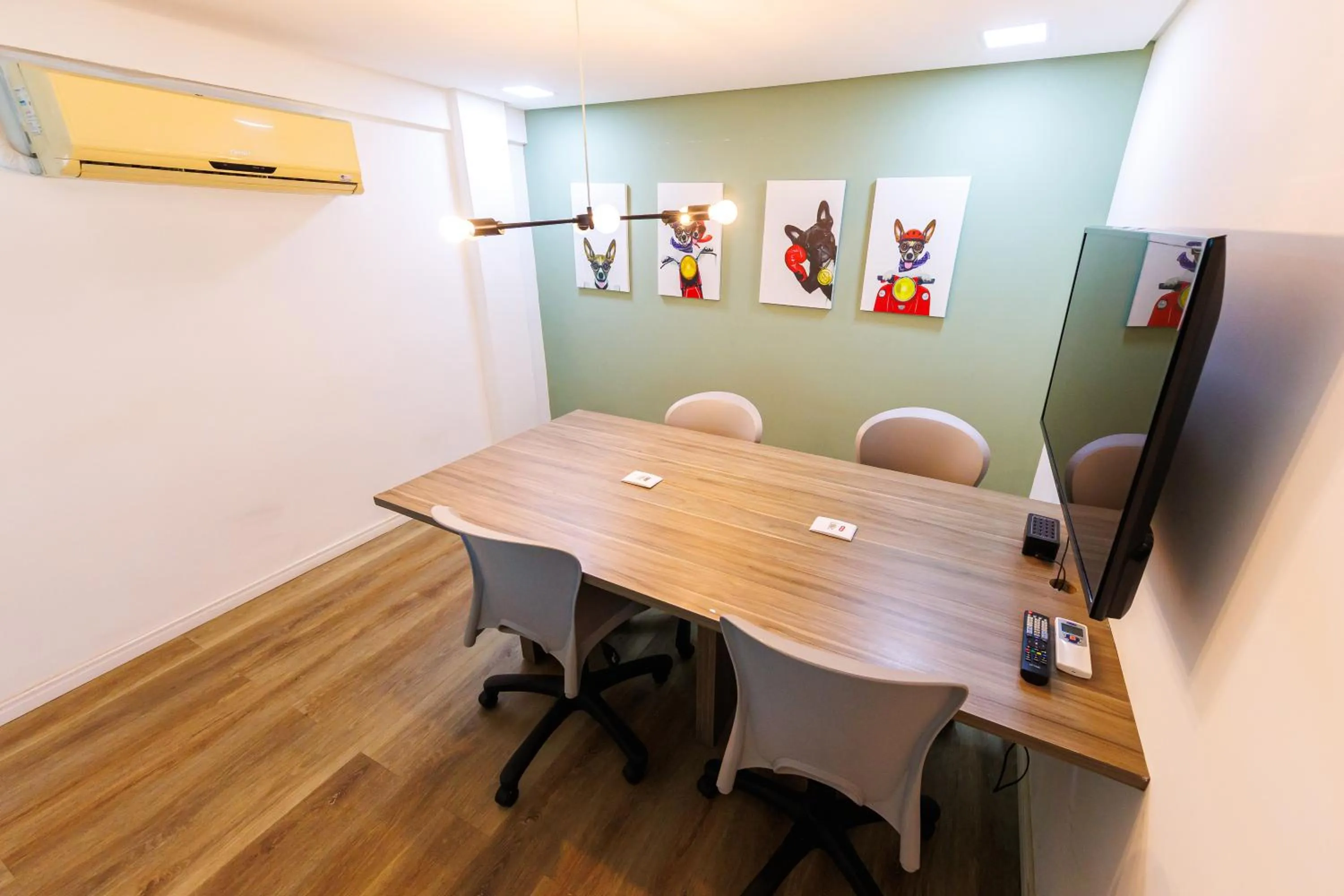 Meeting/conference room in Hotel Village Confort