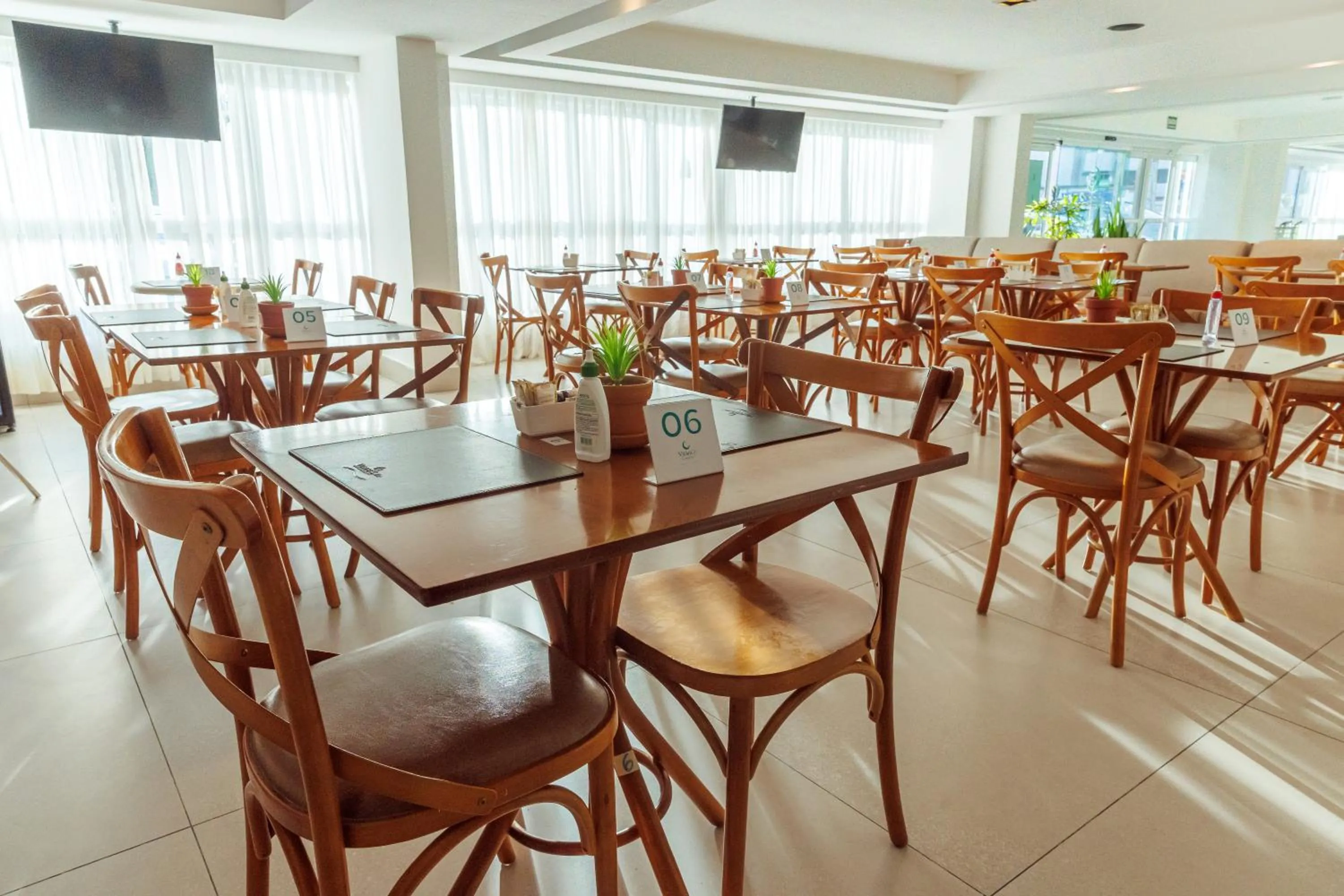 Breakfast in Hotel Village Confort