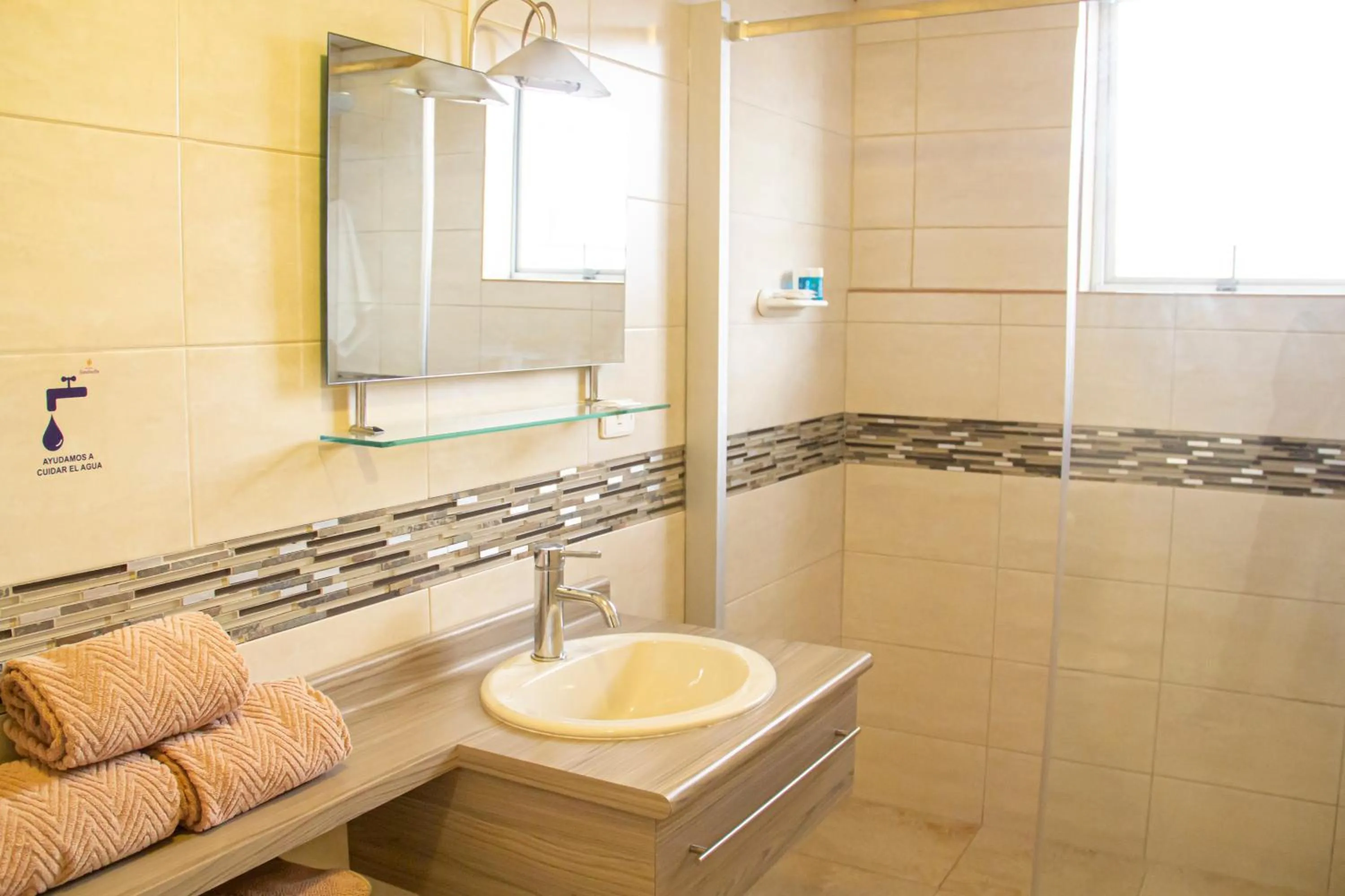 Bathroom in Hotel Sandmelis