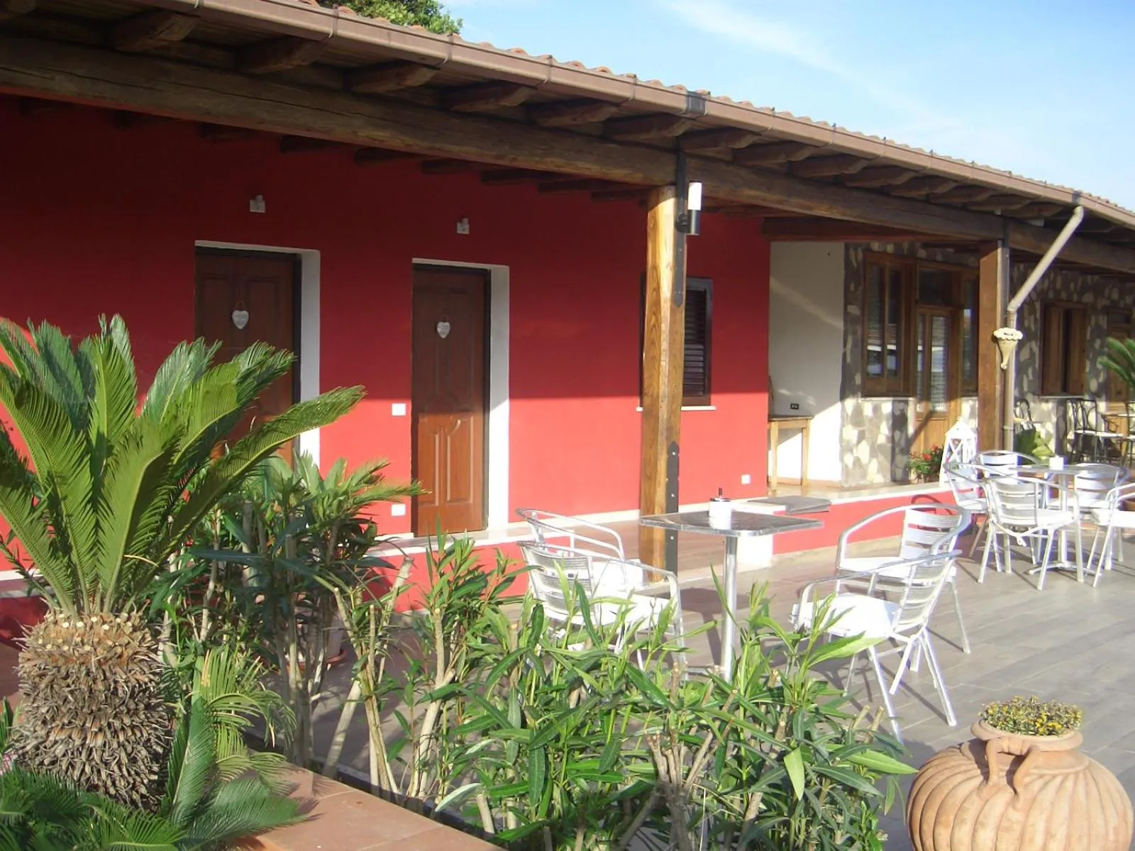 Facade/entrance in L'oasi di Ambra