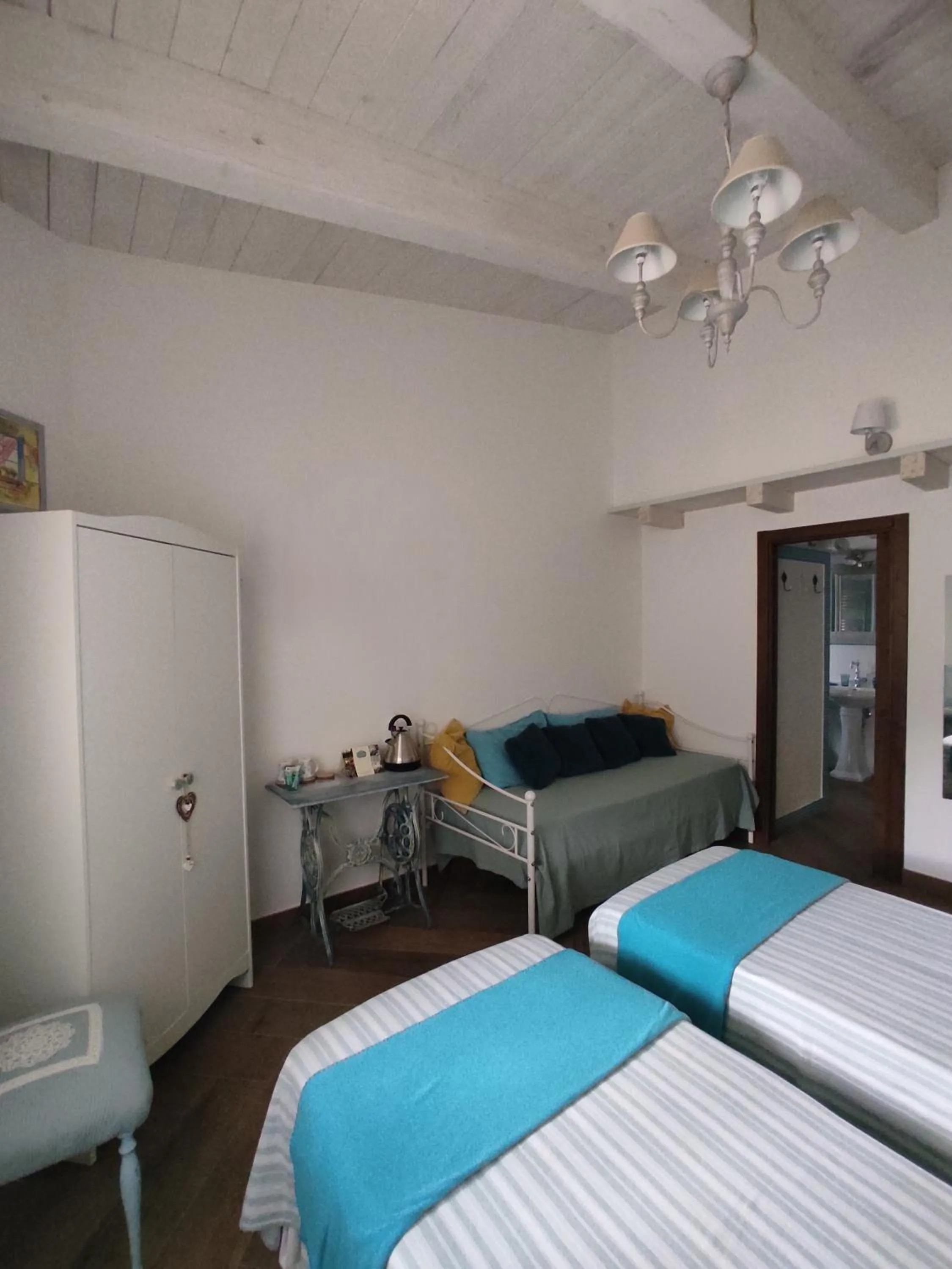 Bedroom, Bed in Caledonia B&B