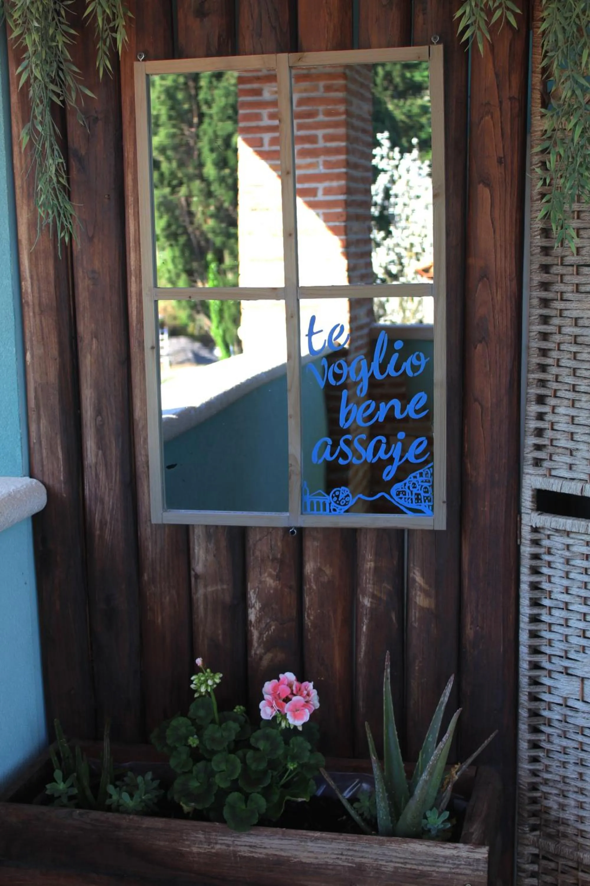 Facade/entrance in Caledonia B&B
