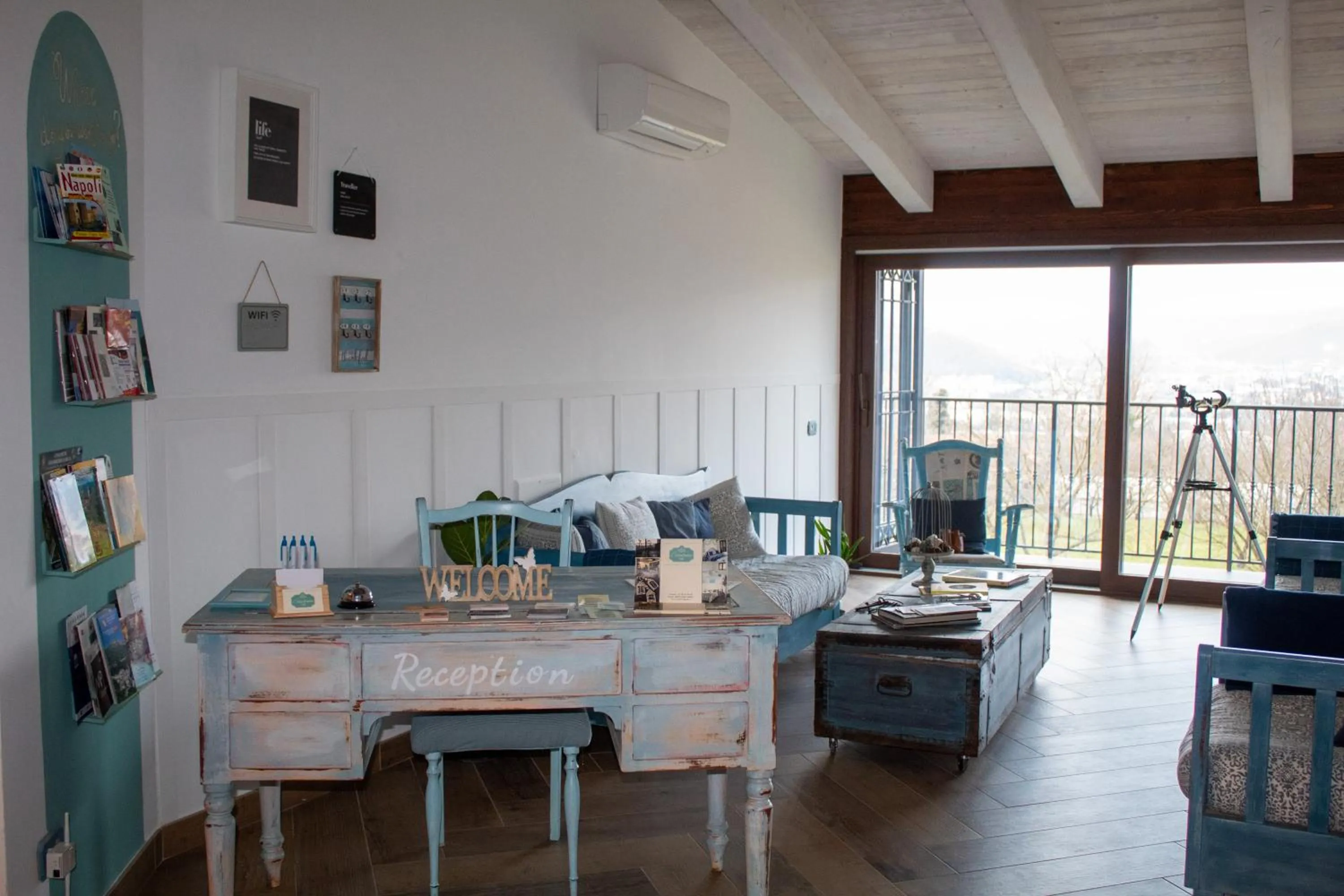 Lobby or reception in Caledonia B&B