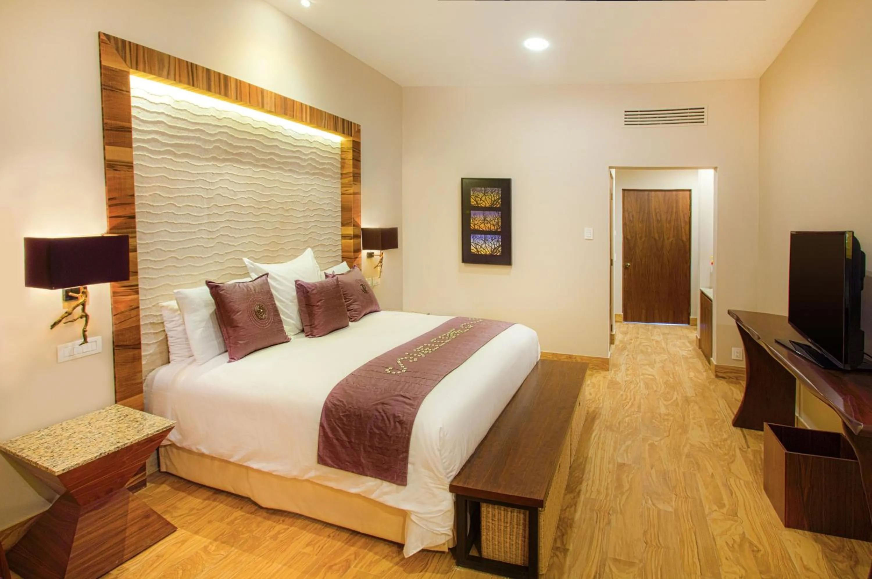 TV and multimedia, Bed in Pueblo Bonito Pacifica Golf & Spa Resort - All Inclusive - Adults Only