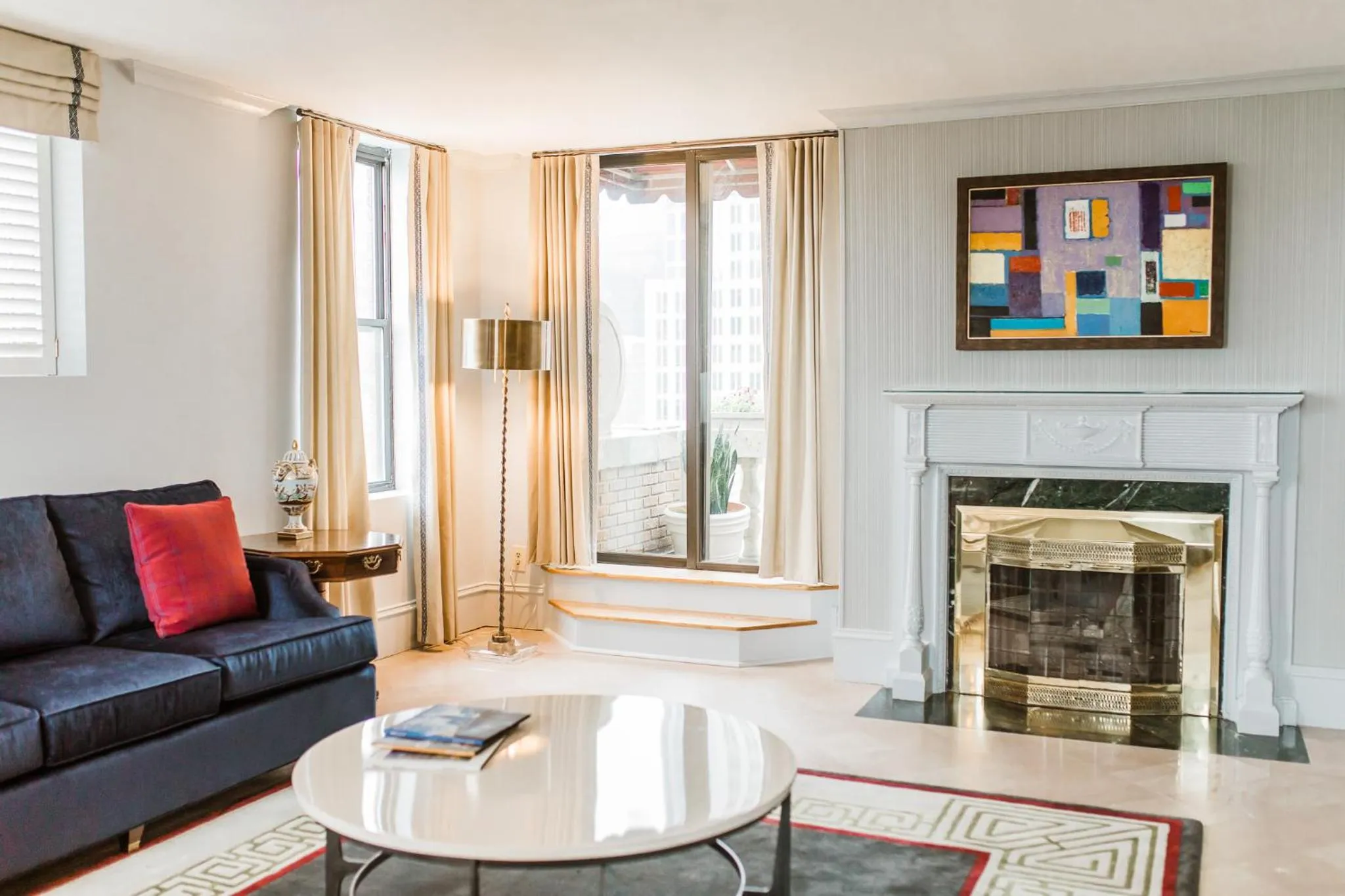 Living room in Dunhill Hotel