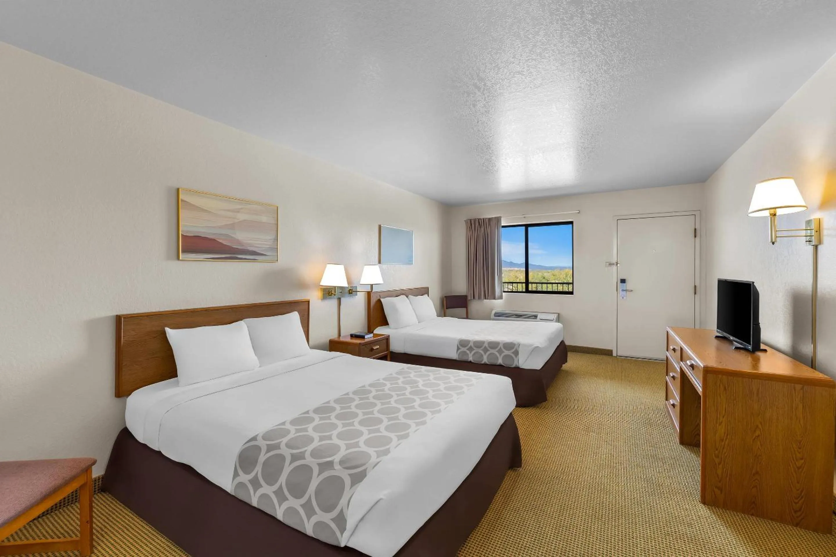 Bedroom, Bed in Rodeway Inn Copper Stay Benson AZ I-10 Exit 304