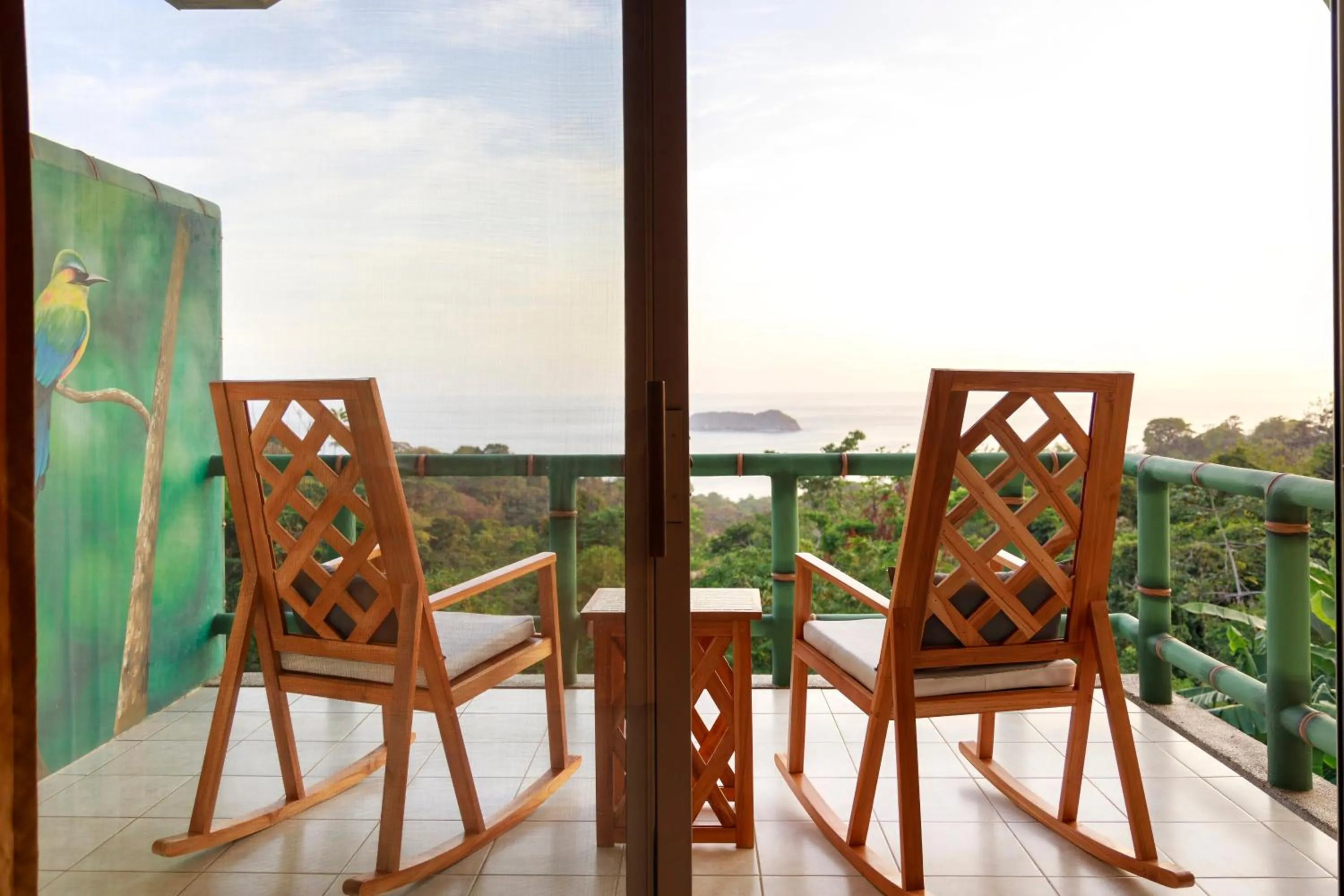 Patio in Si Como No Resort & Wildlife Refuge