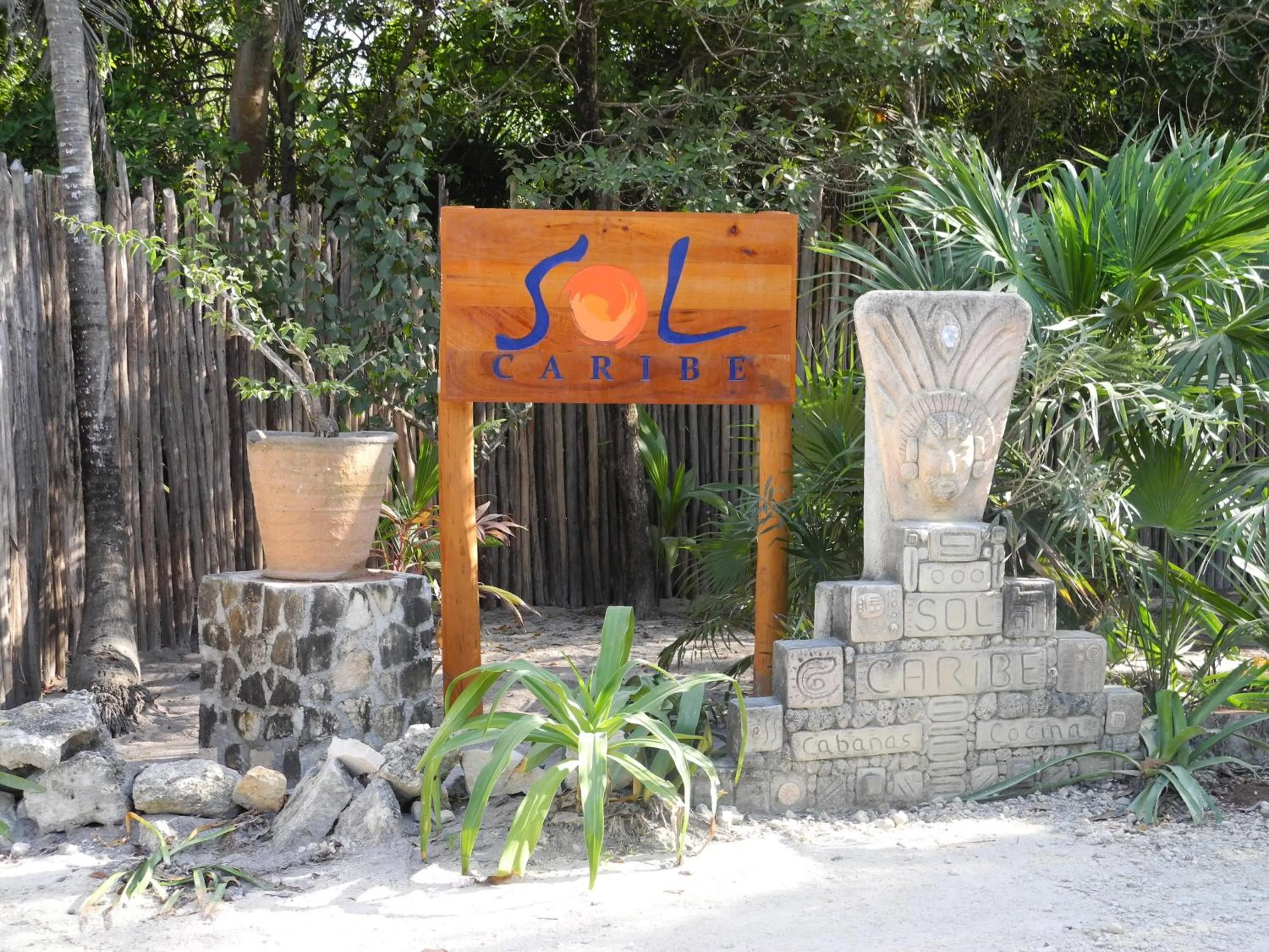 Facade/entrance in Sol Caribe