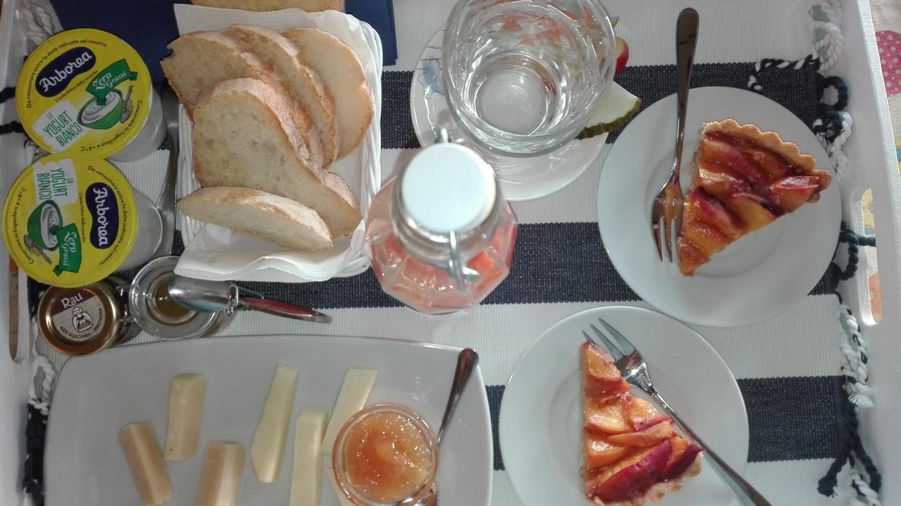 Food close-up in Frina di Mari b&b