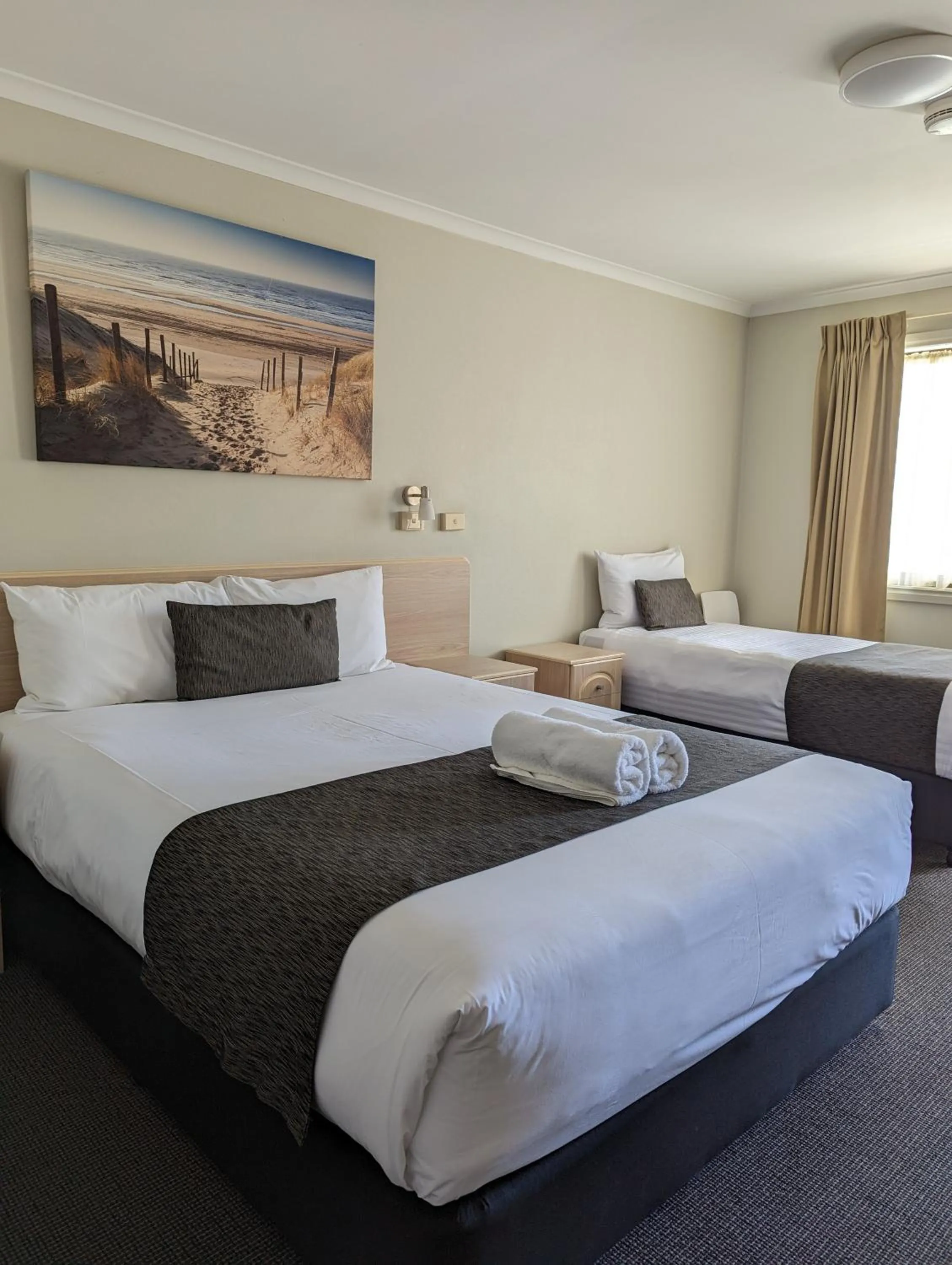 Executive Double or Twin Room in Araluen Motor Lodge