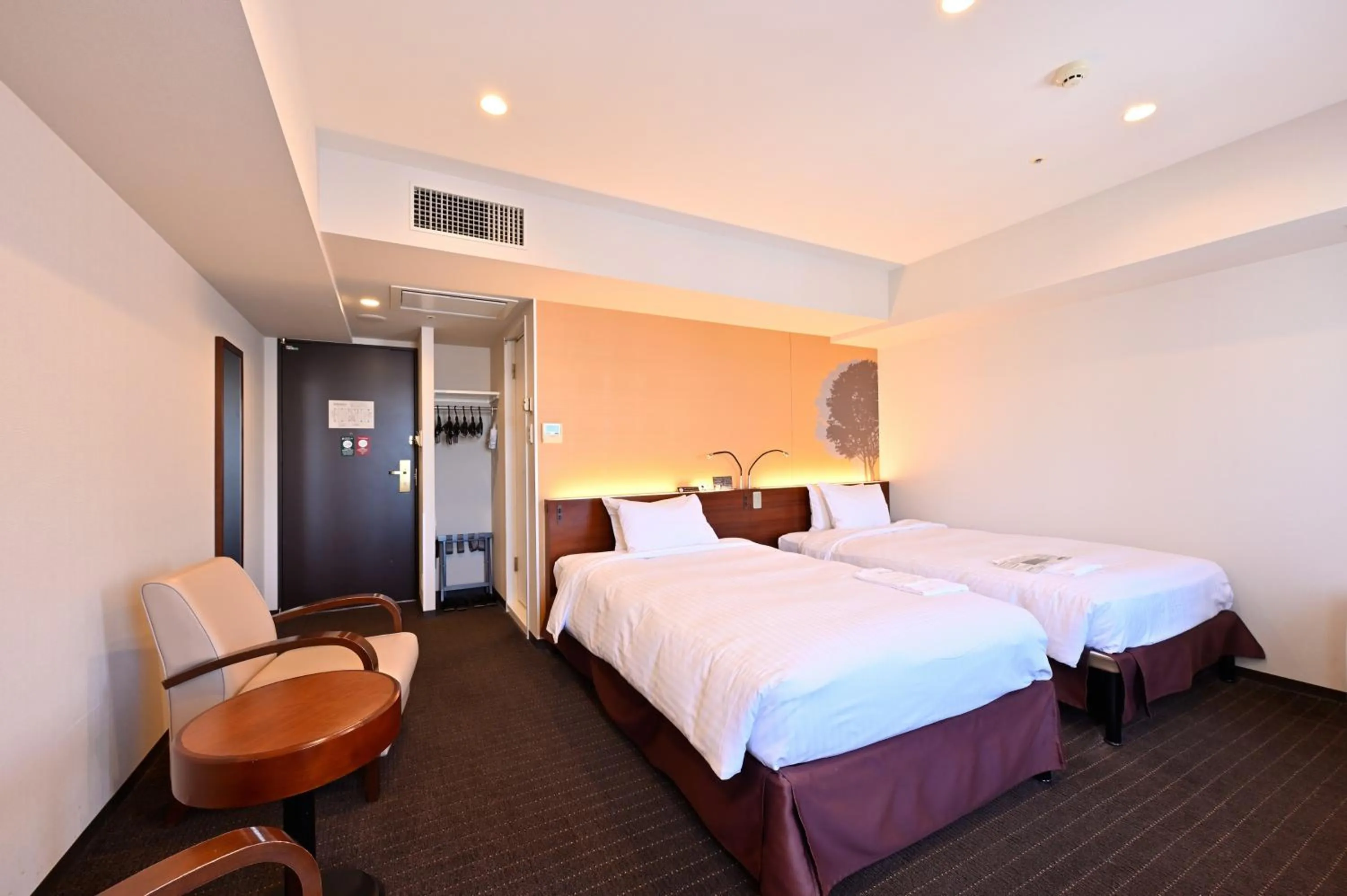 Photo of the whole room, Bed in Hotel Keihan Sapporo