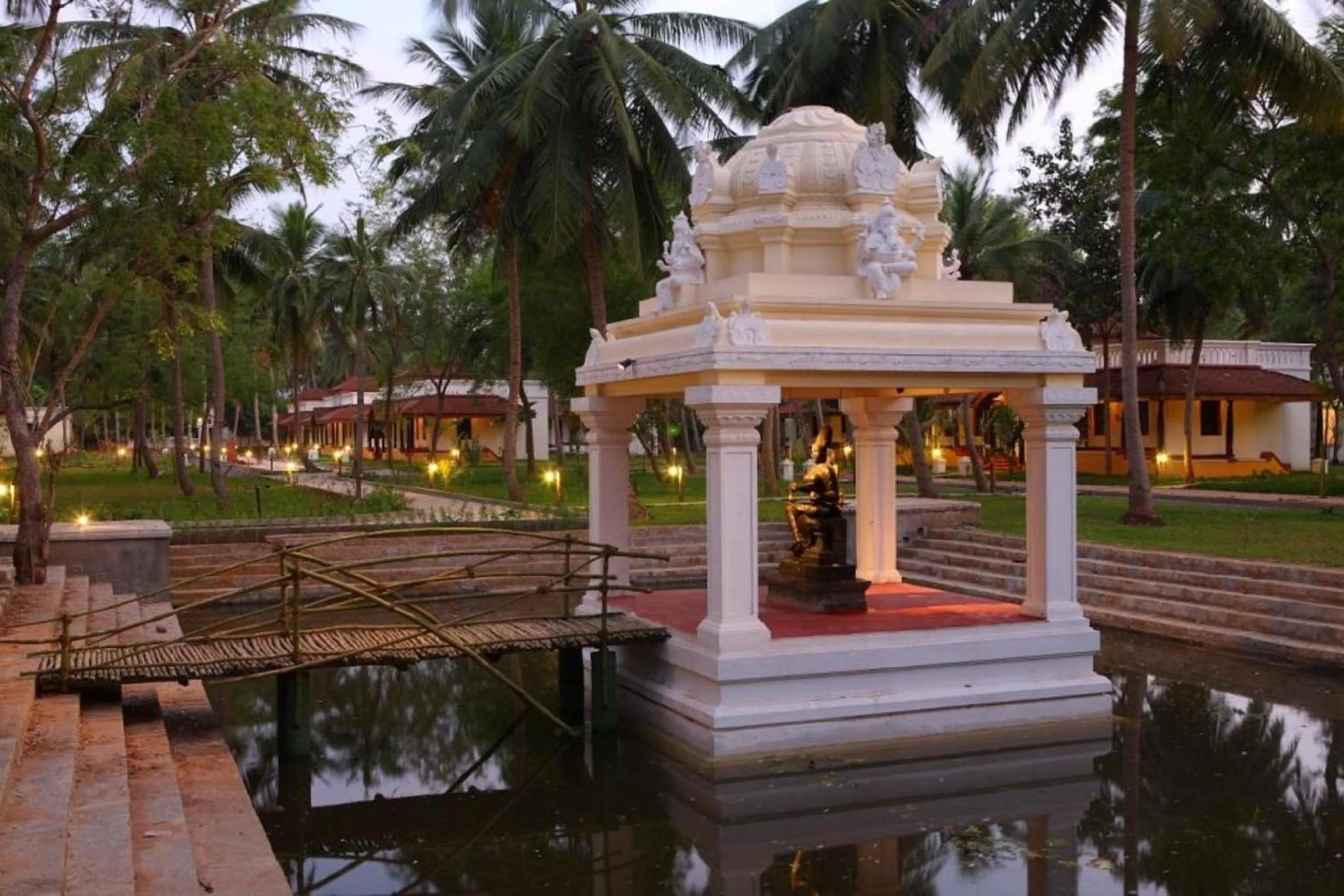 Place of worship in Mantra Koodam Kumbakonam - A CGH Earth Experience