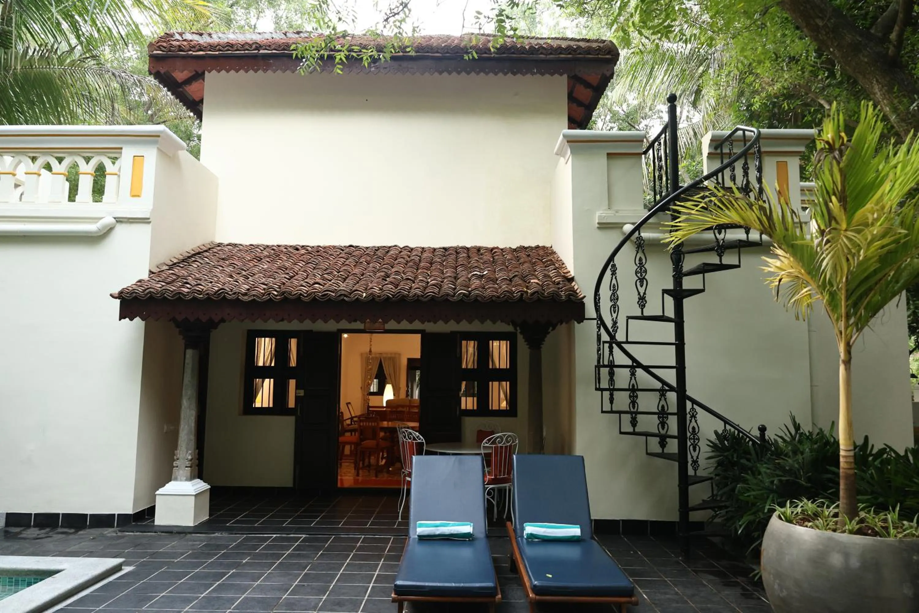 Property building in Mantra Koodam Kumbakonam - A CGH Earth Experience