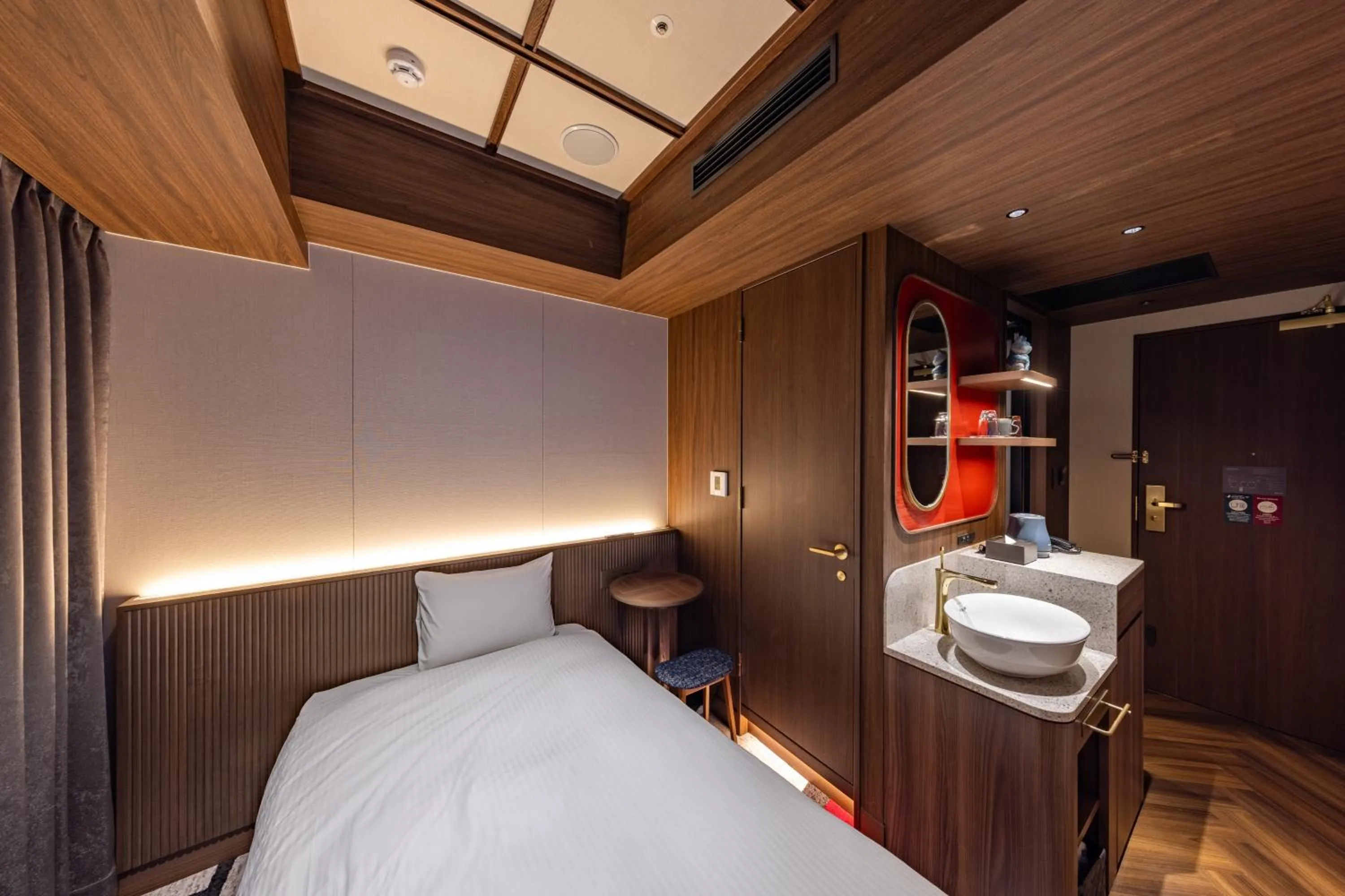 Bed in Hotel Keihan Asakusa