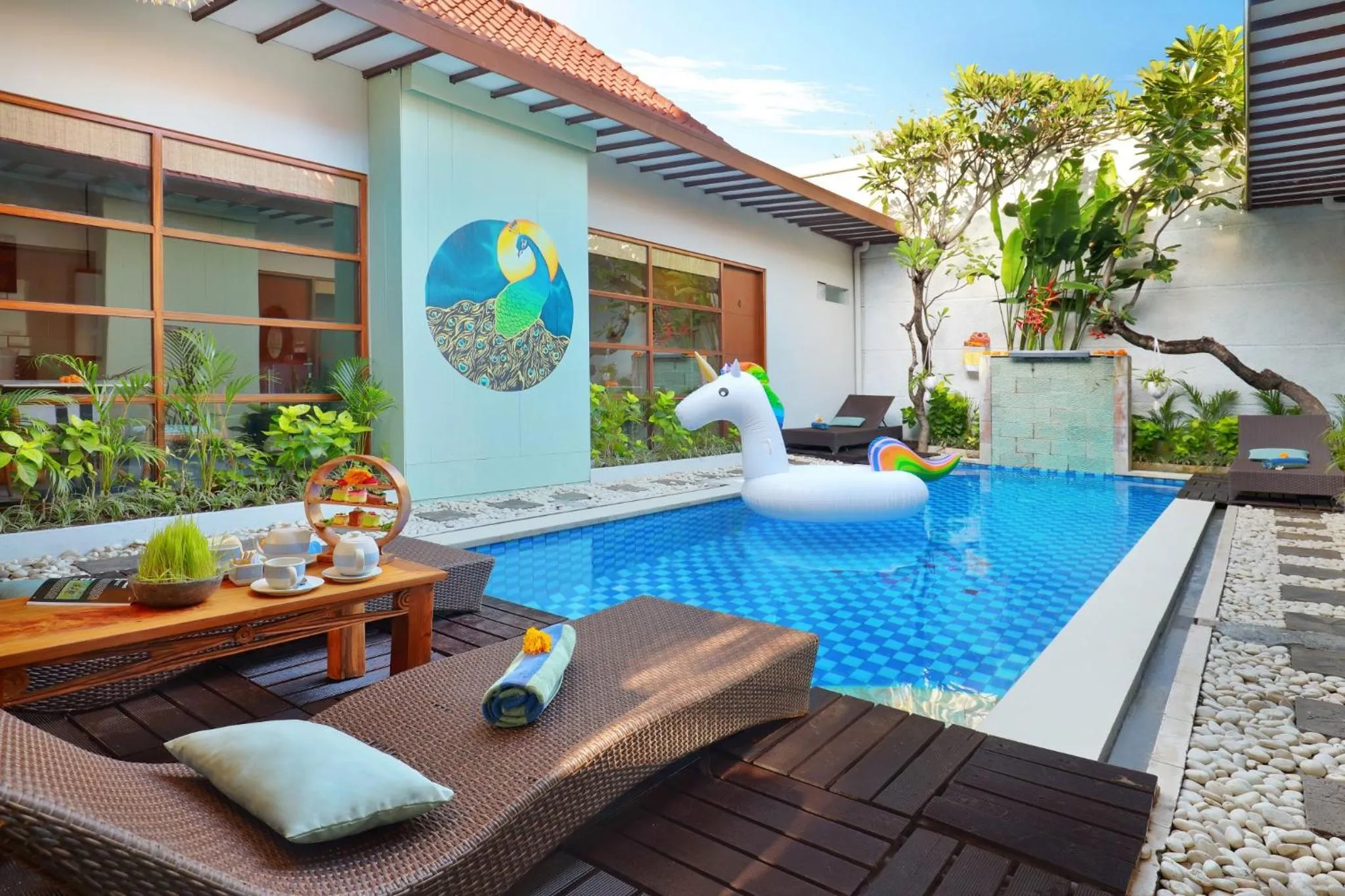 Swimming pool in The Vie Villa Legian