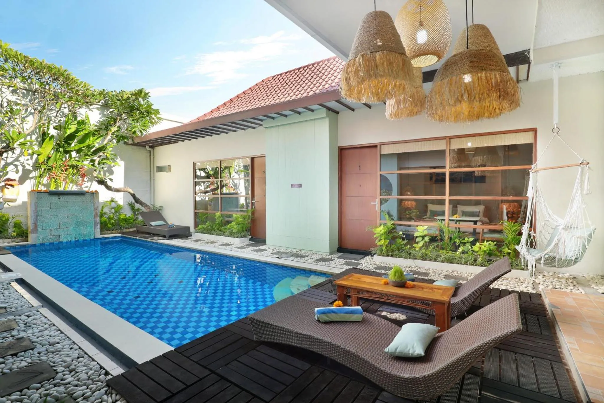 Swimming pool in The Vie Villa Legian