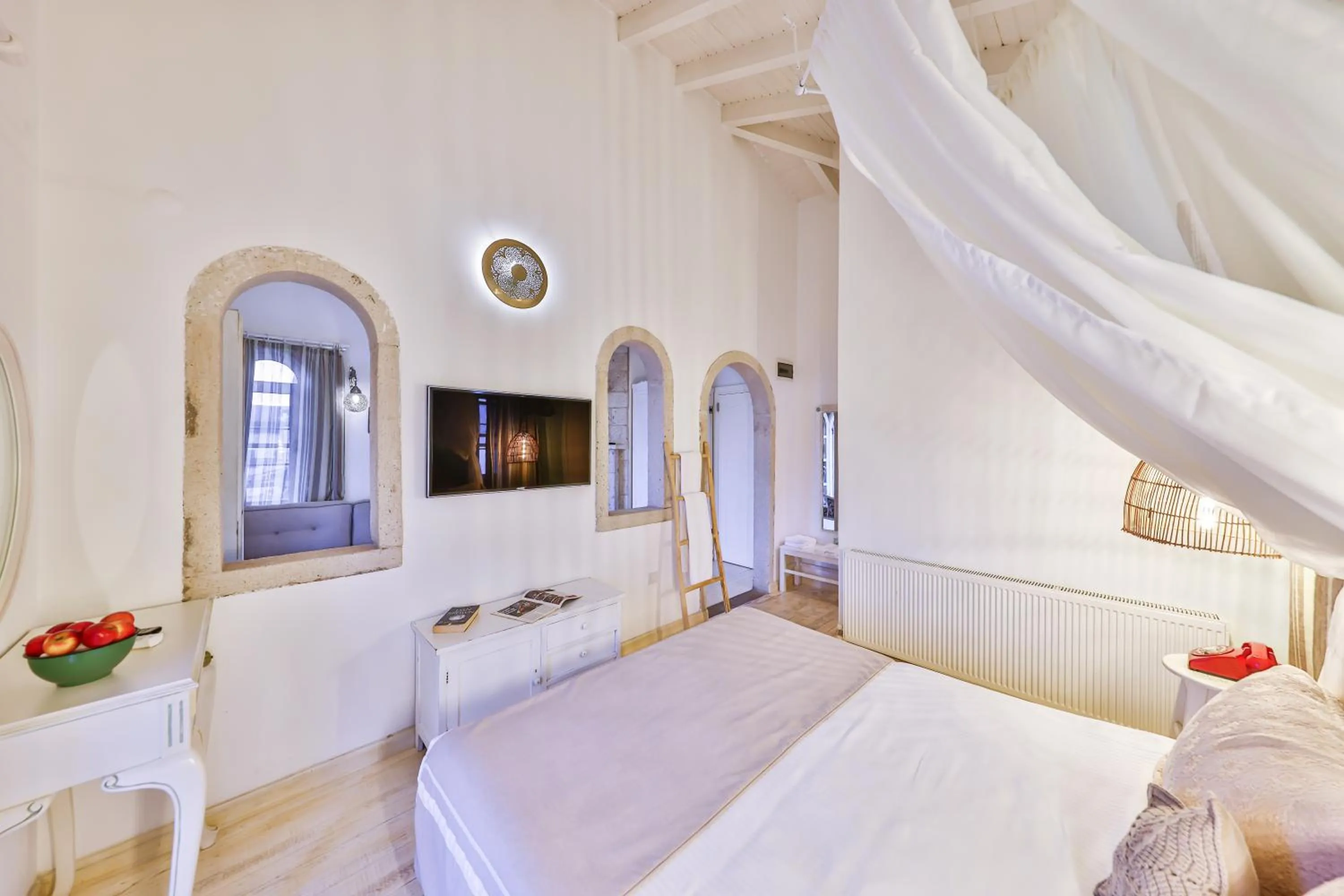 Photo of the whole room, Bed in Cumbali Konak Hotel (Adults Only +12)