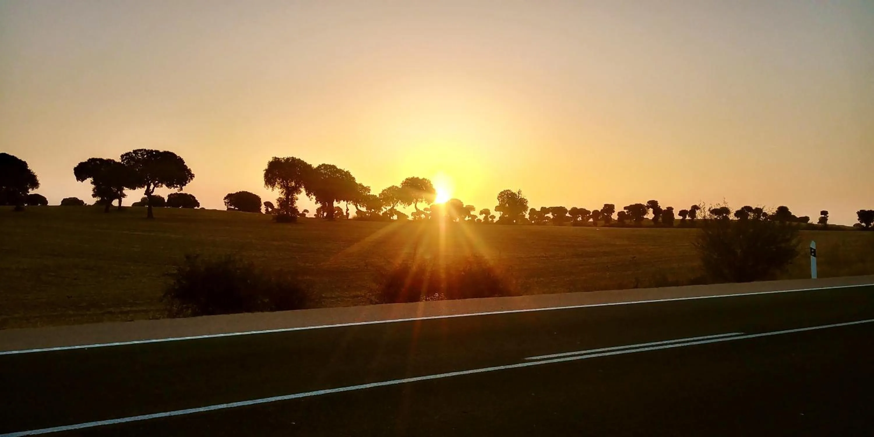 Sunrise in Hotel Ria de Vigo "Tierra de Campos"