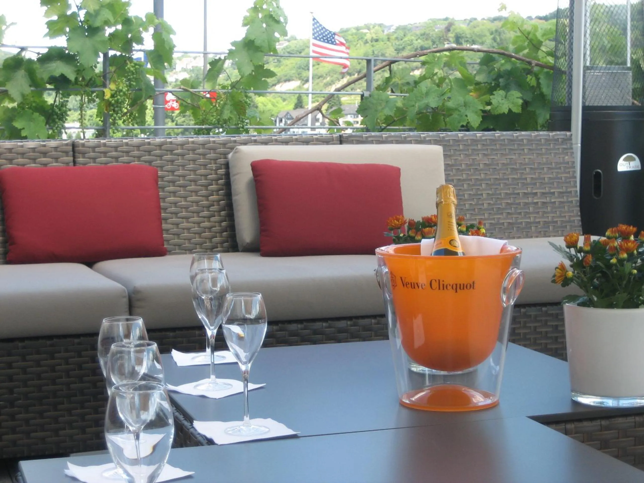 Lounge or bar in RheinHotel ARTE