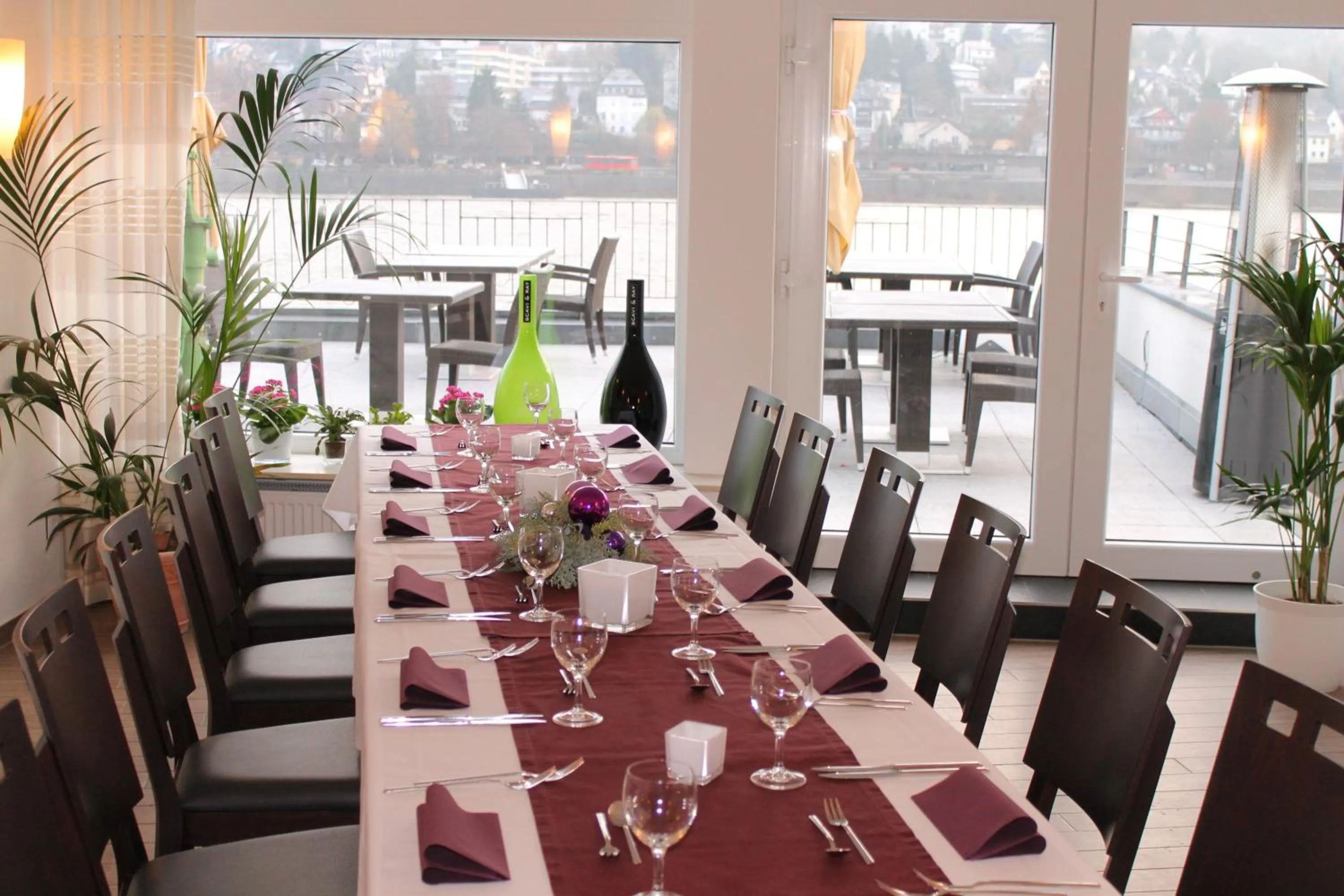 Restaurant/places to eat in RheinHotel ARTE