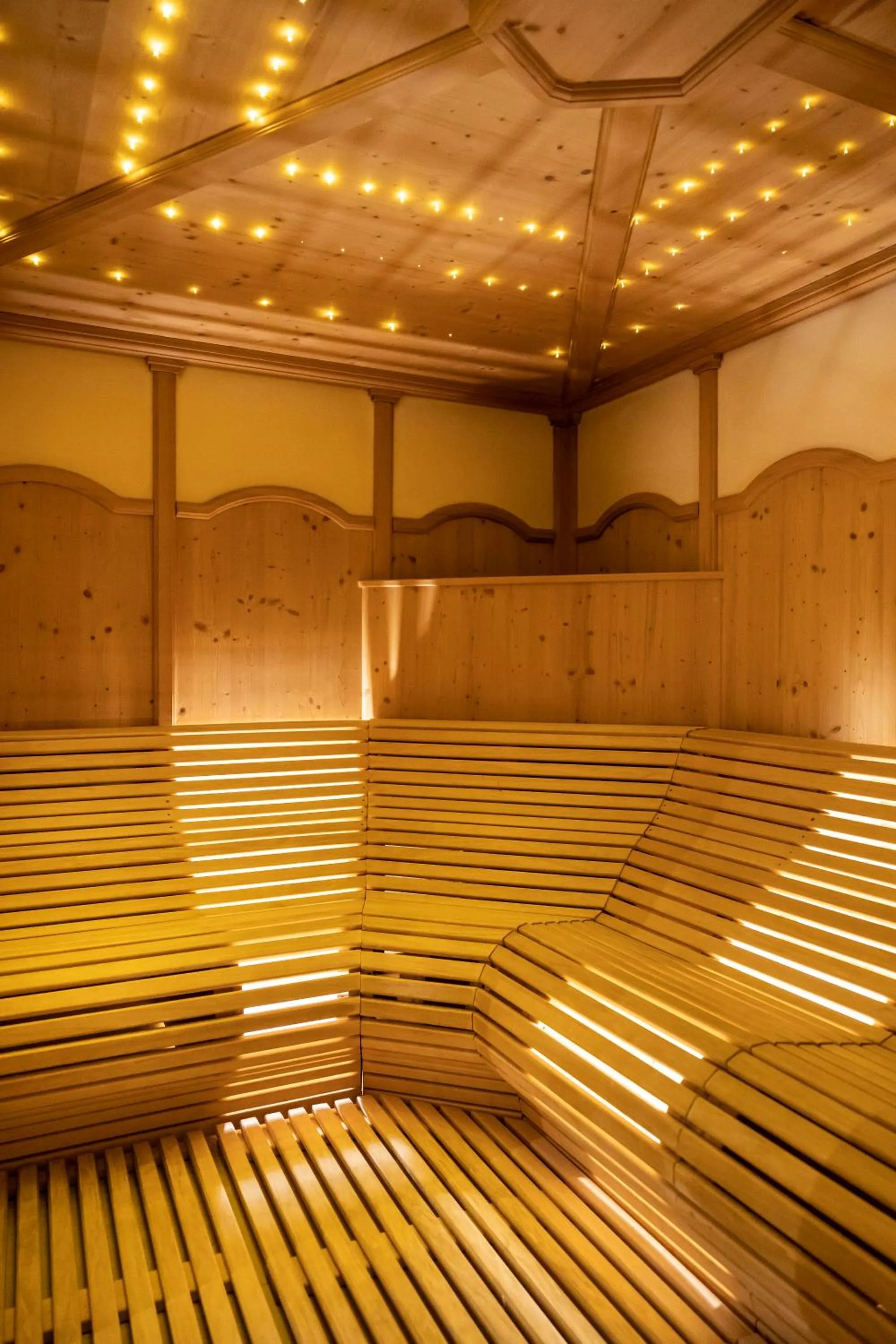 Sauna in Beverly Alps Hotel & Spa