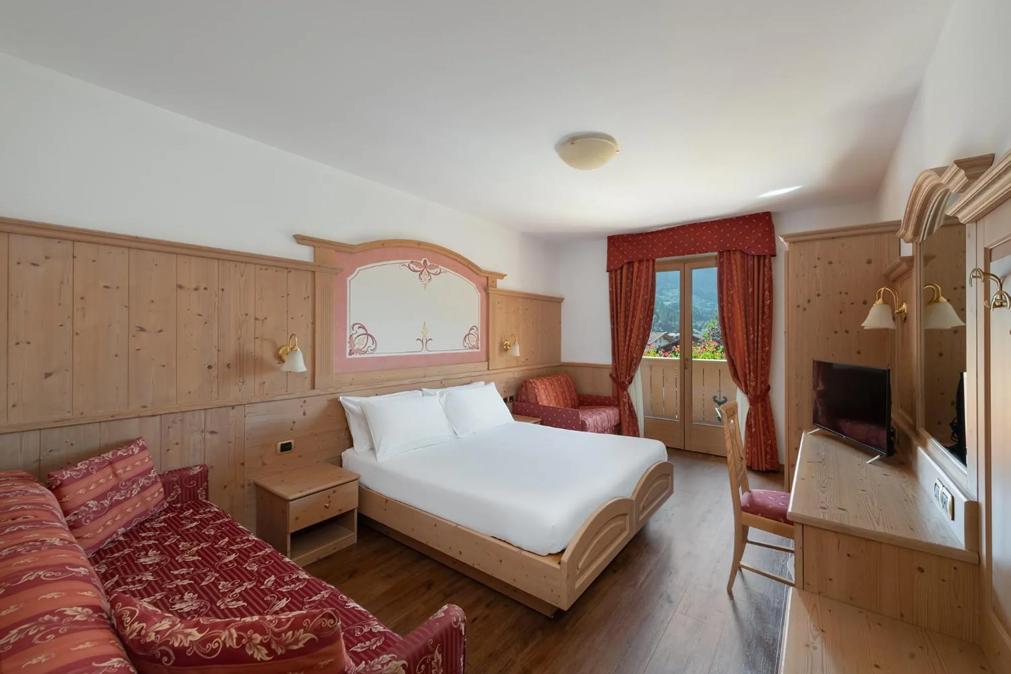 Bedroom, Bed in Beverly Alps Hotel & Spa