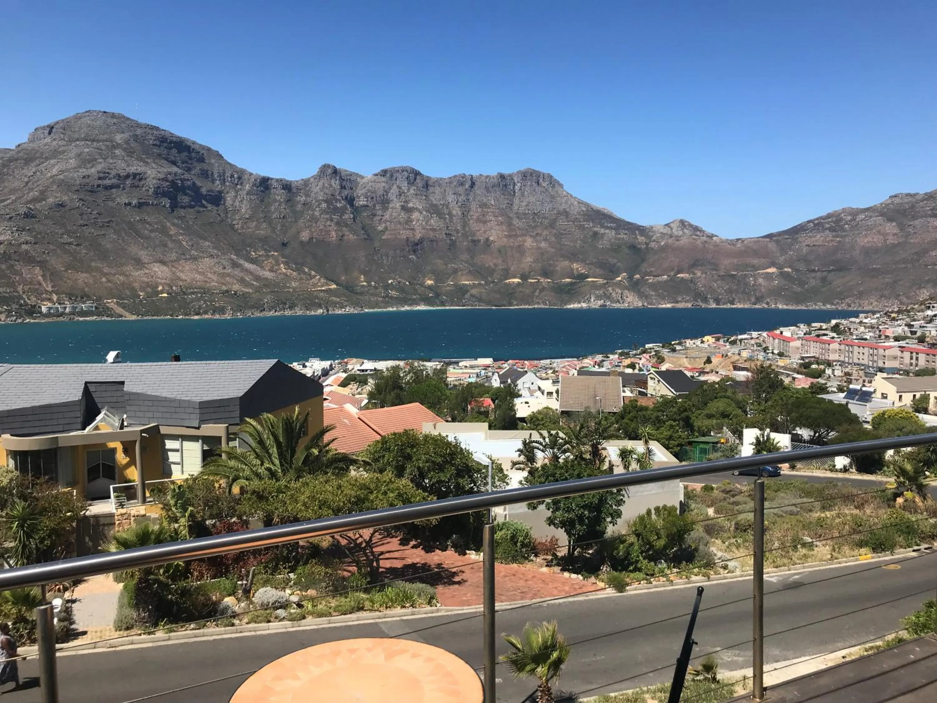 Hout Bay Breeze Guest House