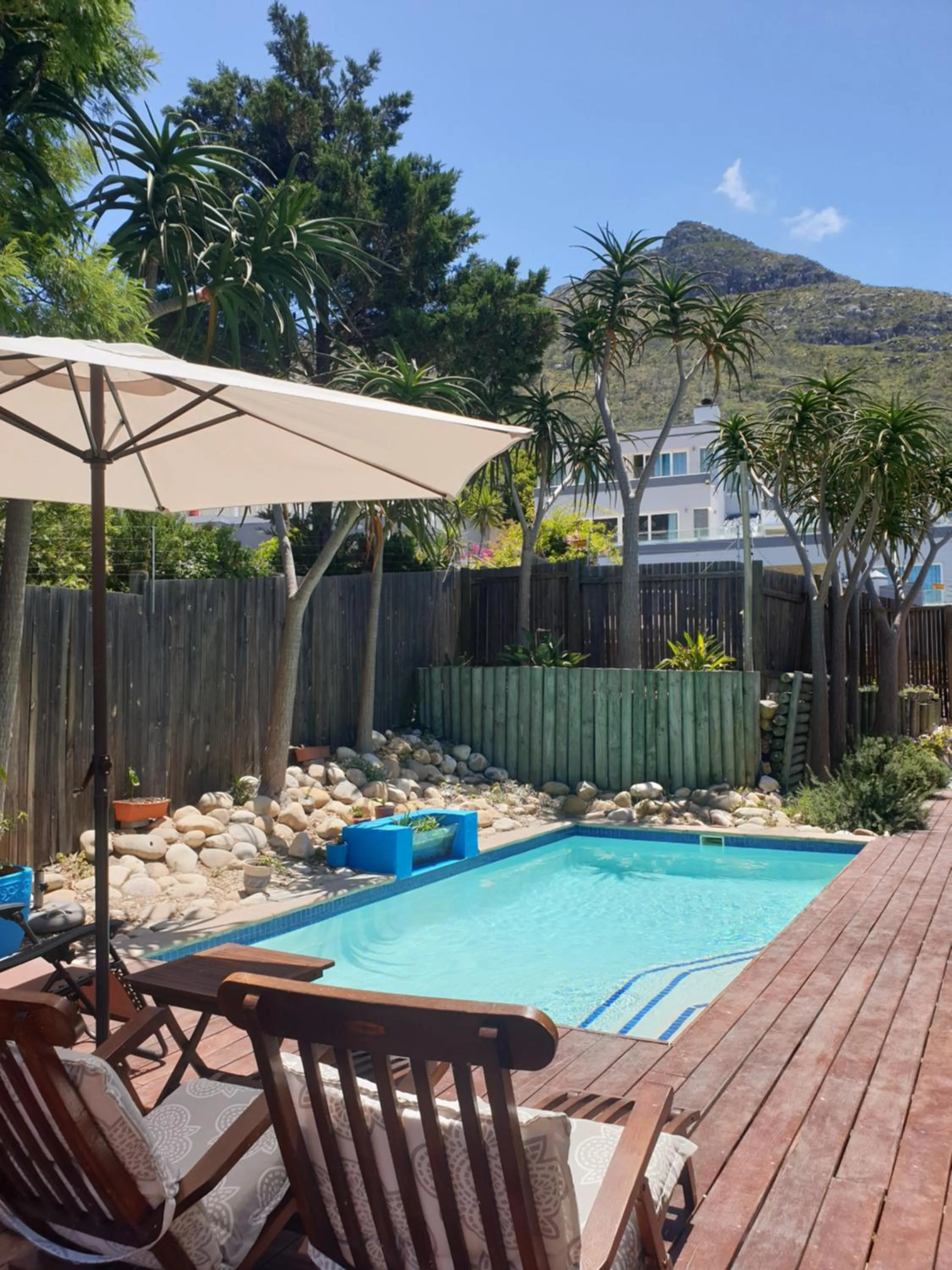 Patio in Hout Bay Breeze Guest House